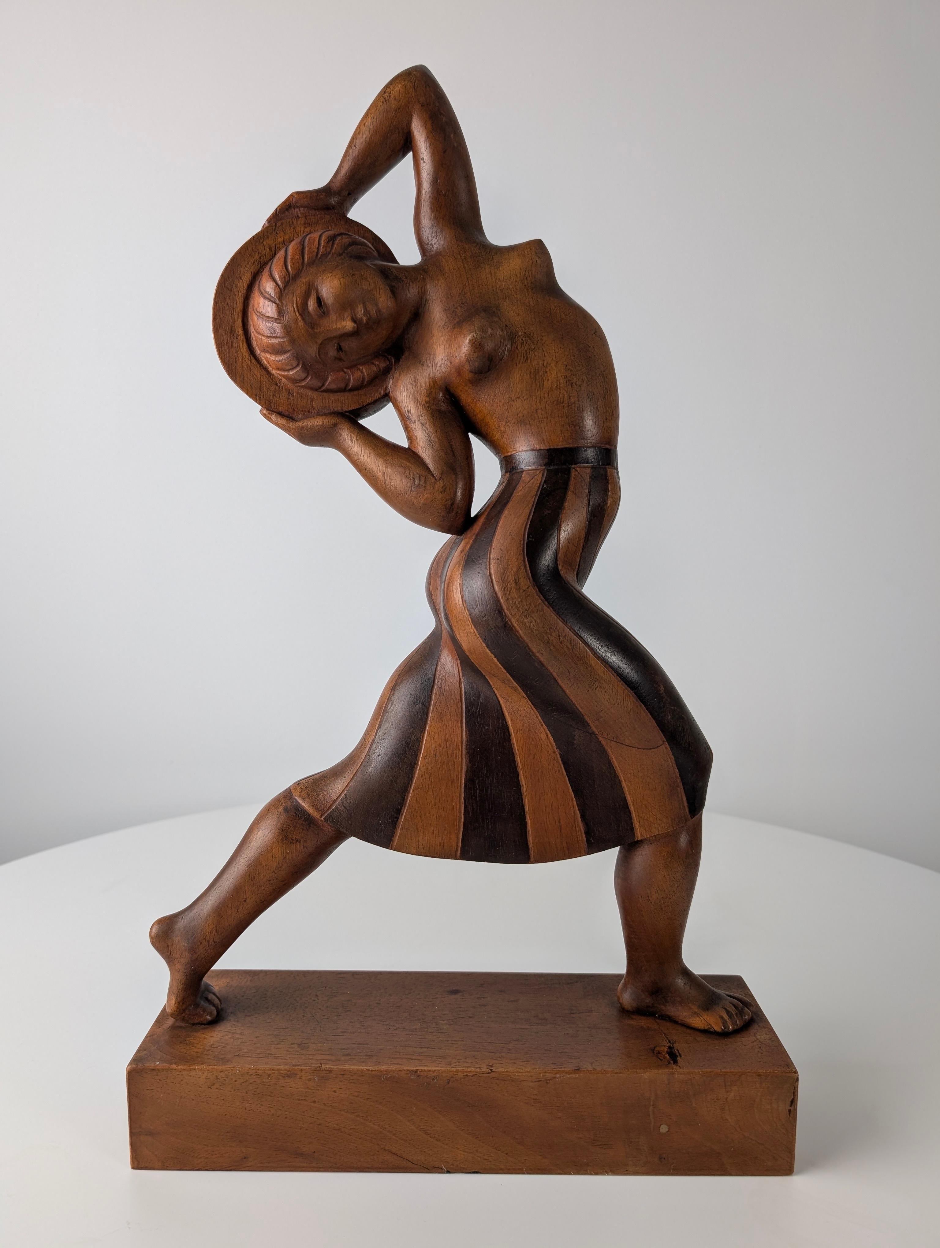 Einzigartige handgeschnitzte Holzskulptur aus den 1920er Jahren von Jens Jacob Bregnoe, signiert (Handgeschnitzt) im Angebot