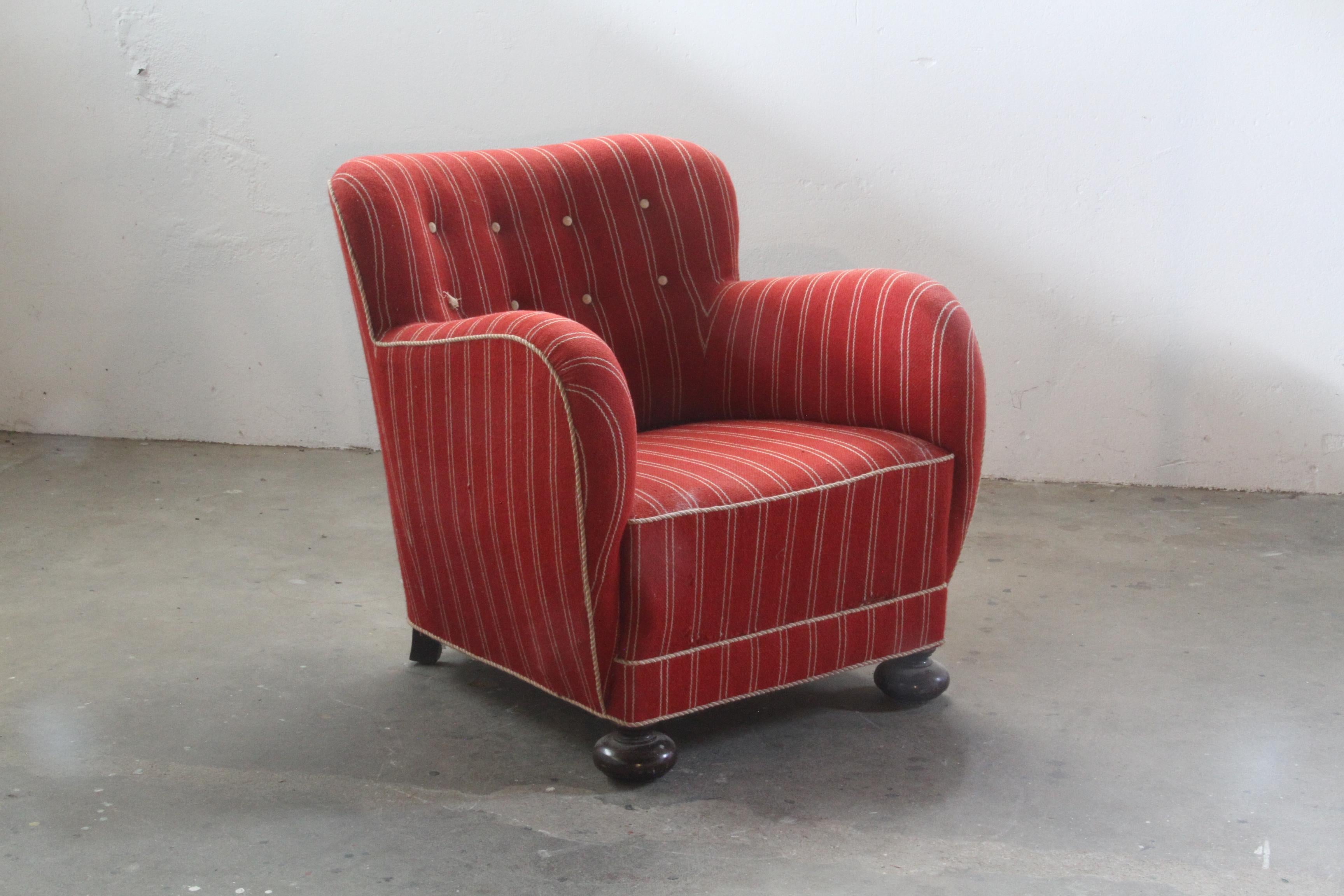 Mid-Century Modern Unique 1930/40s Danish Lounge Chair Style of Fritz Hansen