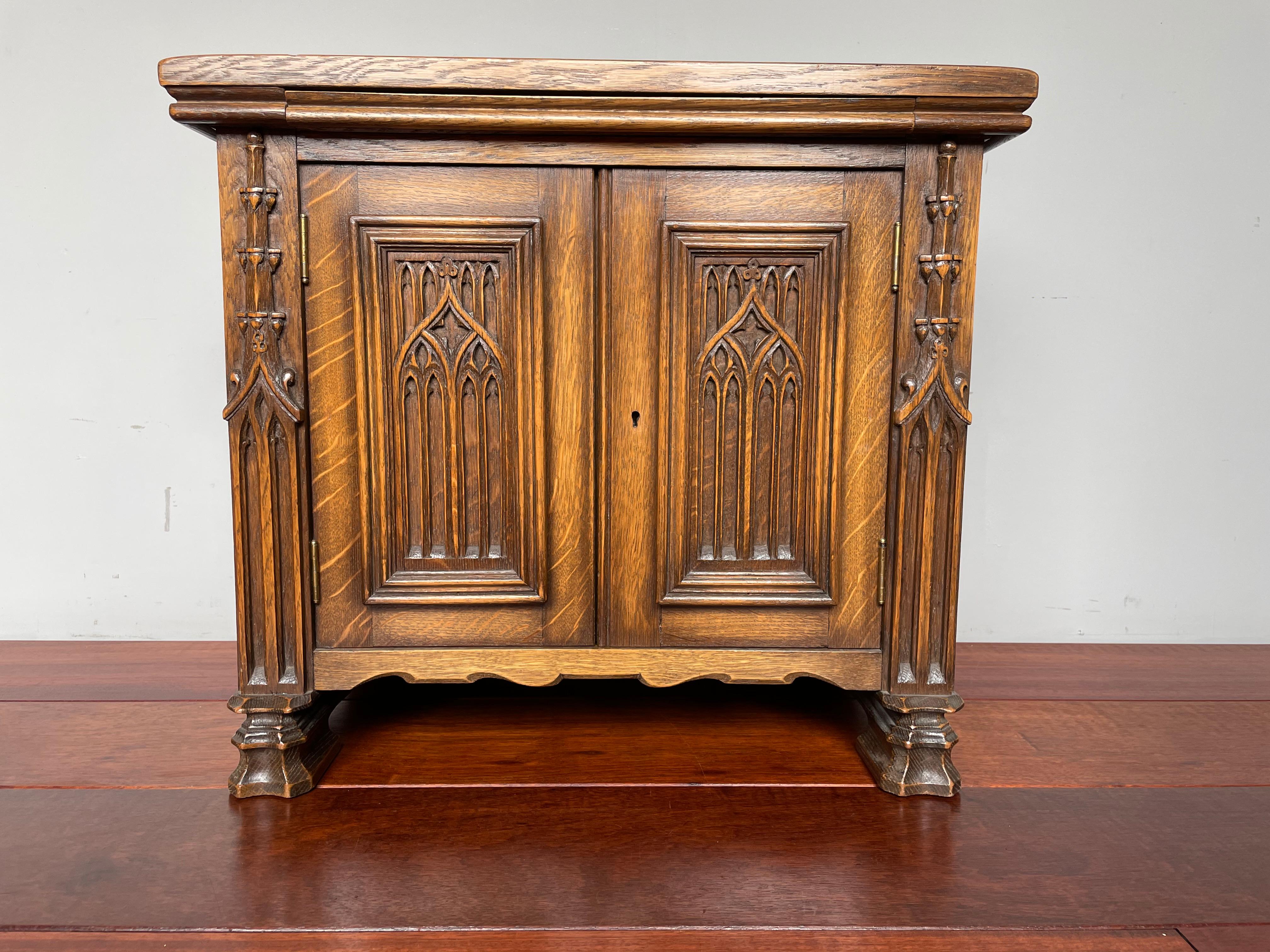 Unique 1930s Gothic Revival Small Size Hand Carved All Around Tiger Oak Cabinet 5