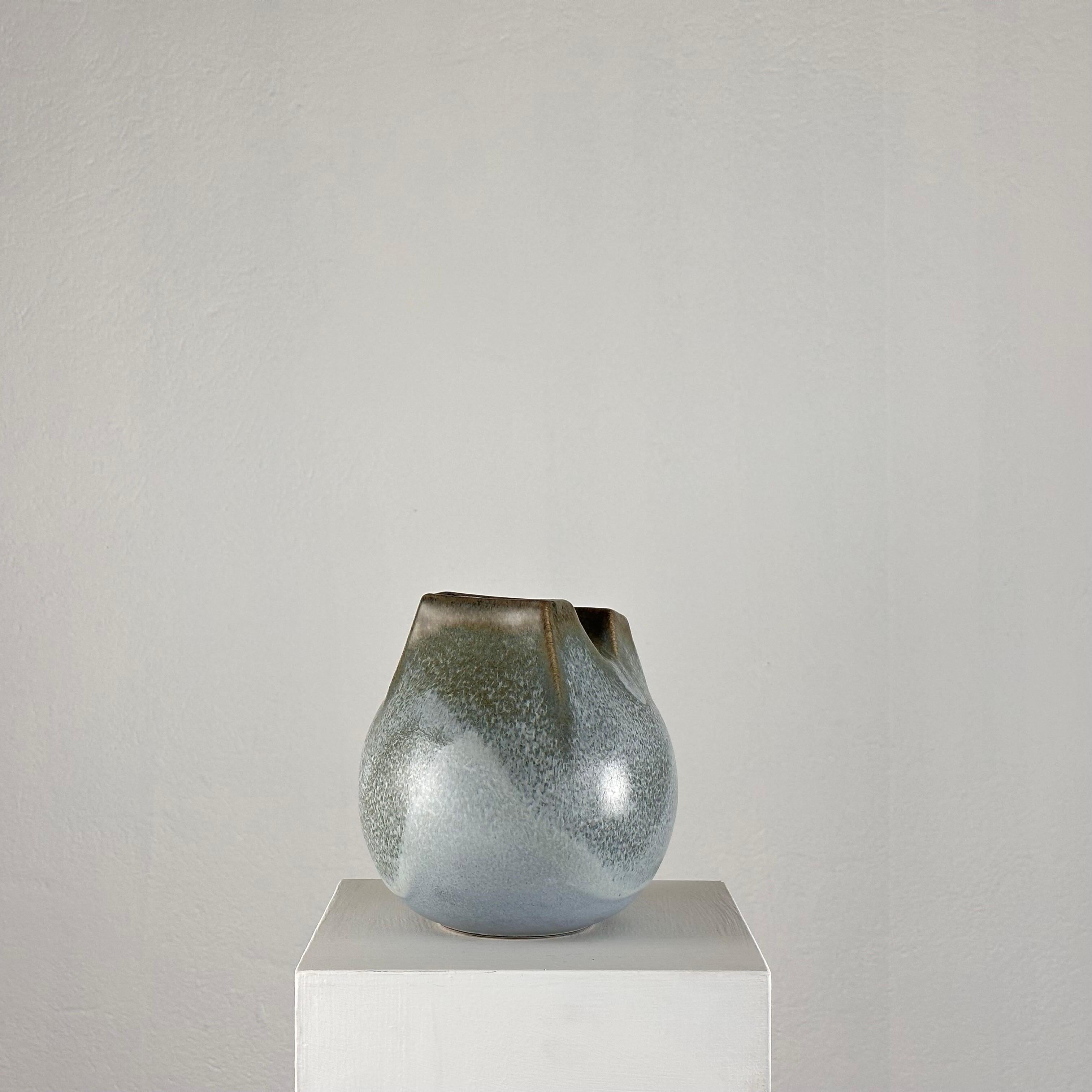 Vase unique en céramique Franco Bucci des années 1970 : « Whistle » avec deux moules Bon état - En vente à Brescia , Brescia
