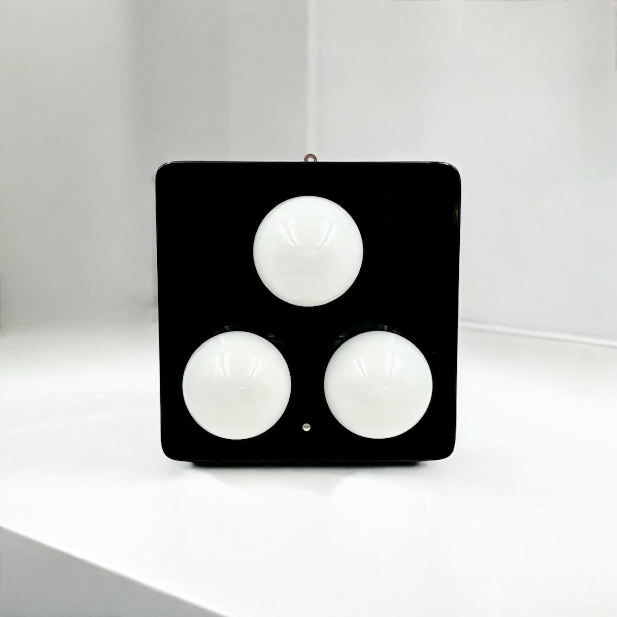 Unique 1970s Wall Lamp in Lacquered Black Wood with Glossy Glass Spheres For Sale 7