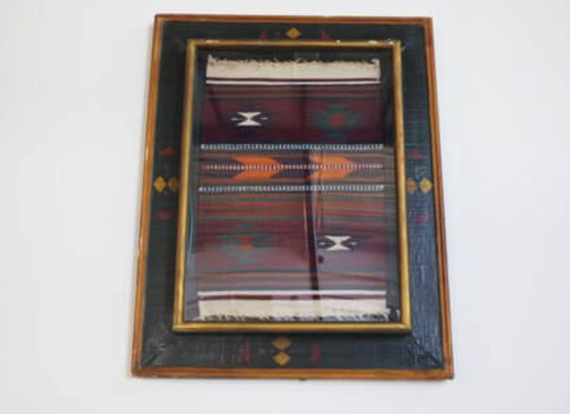 Pintura mexicana sobre madera única de los años 90 - Una vibrante expresión de arte popular en venta 9
