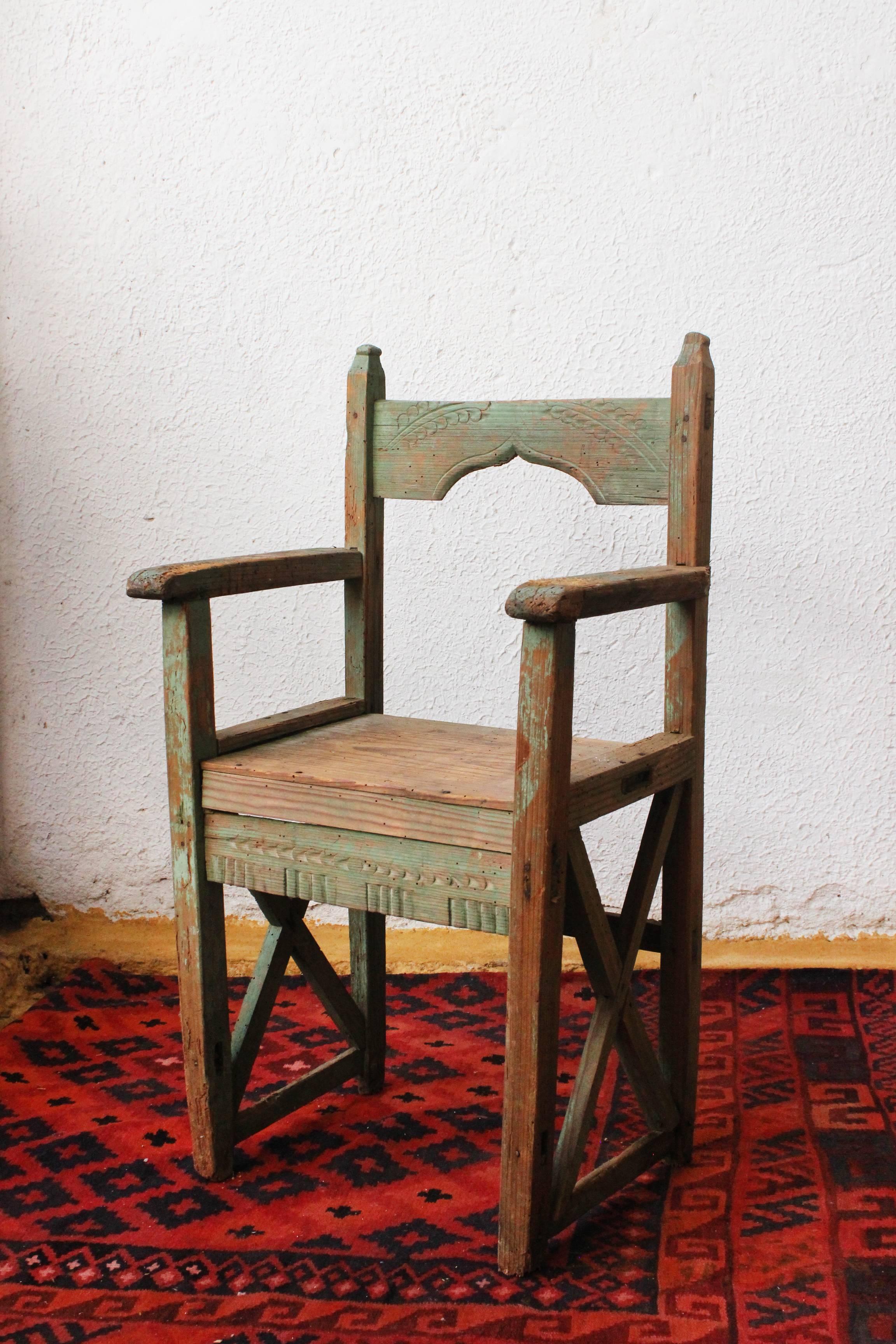 Folk Art 19th Century Hand-Carved Chair Found in Wester México For Sale