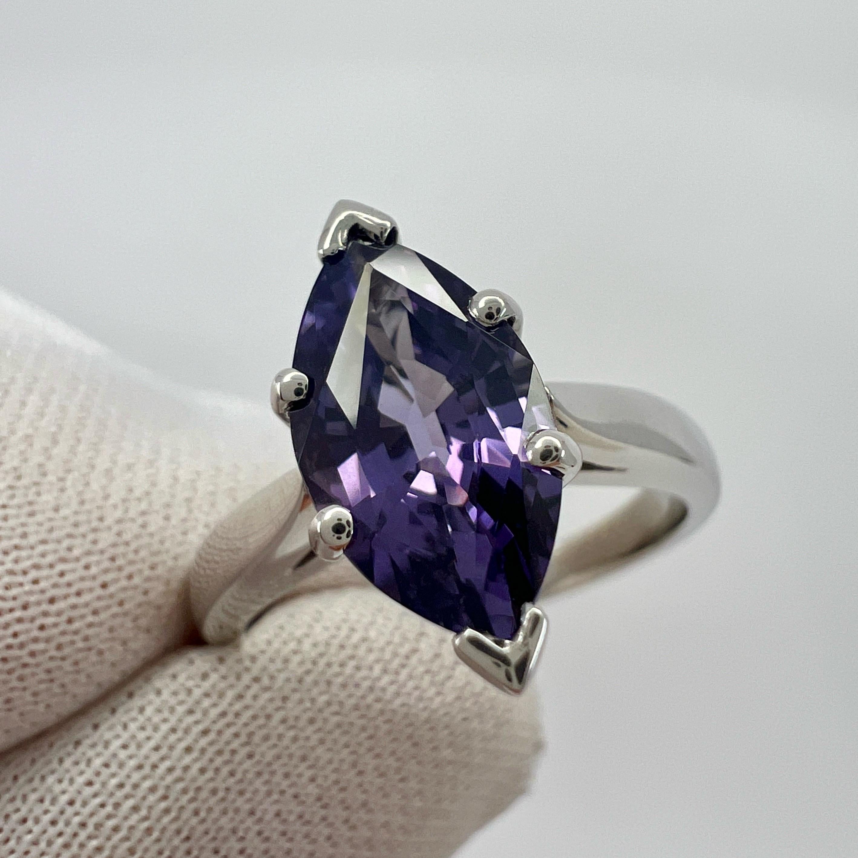 Unique 2.13ct Vivid Purple Violet Spinel Marquise 18k White Gold Solitaire Ring en vente 4