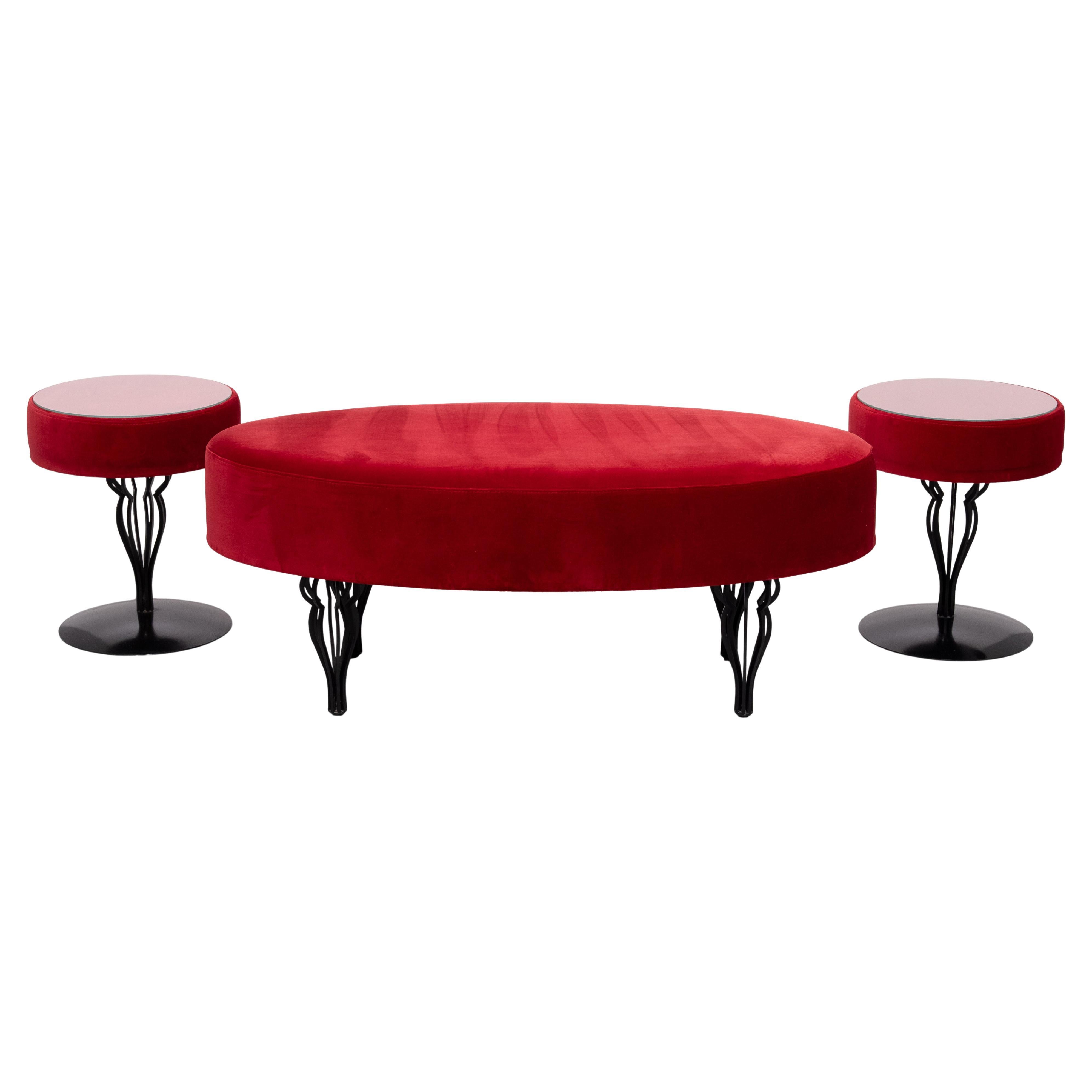 Conjunto de dormitorio único de 3 piezas de Gelderland en terciopelo rojo .