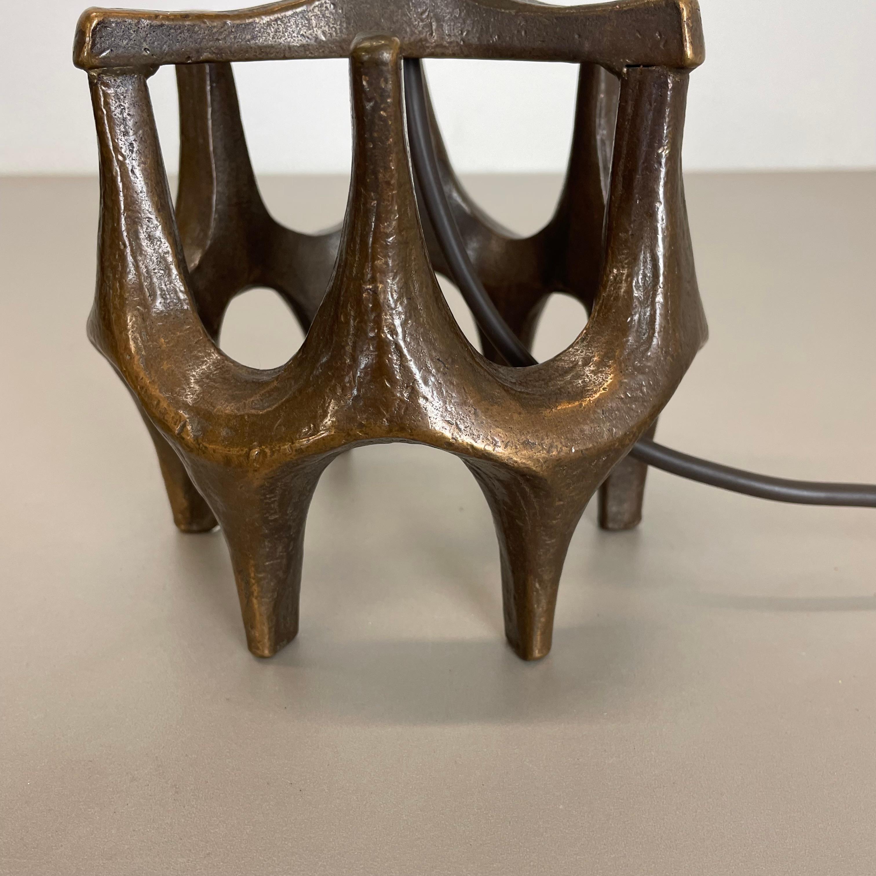 unique 3.4kg Brutalist modern Bronze table light, Michael Harjes, Germany 1960s For Sale 8
