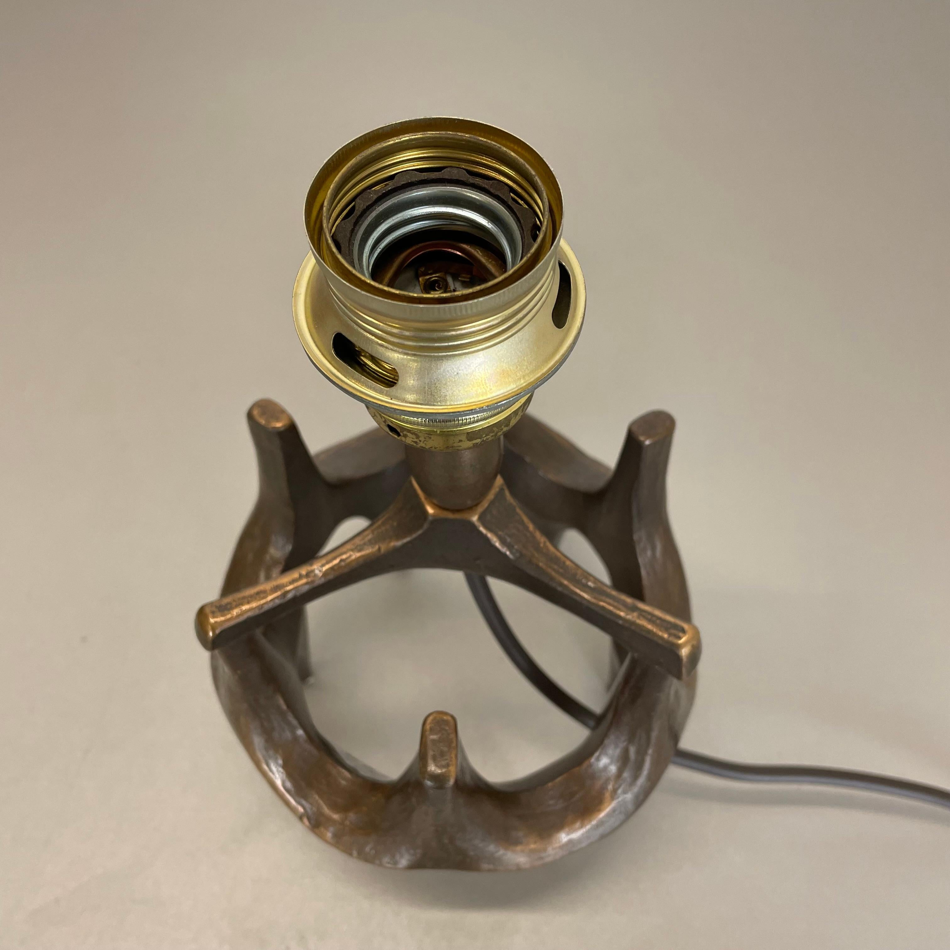unique 3.4kg Brutalist modern Bronze table light, Michael Harjes, Germany 1960s 10