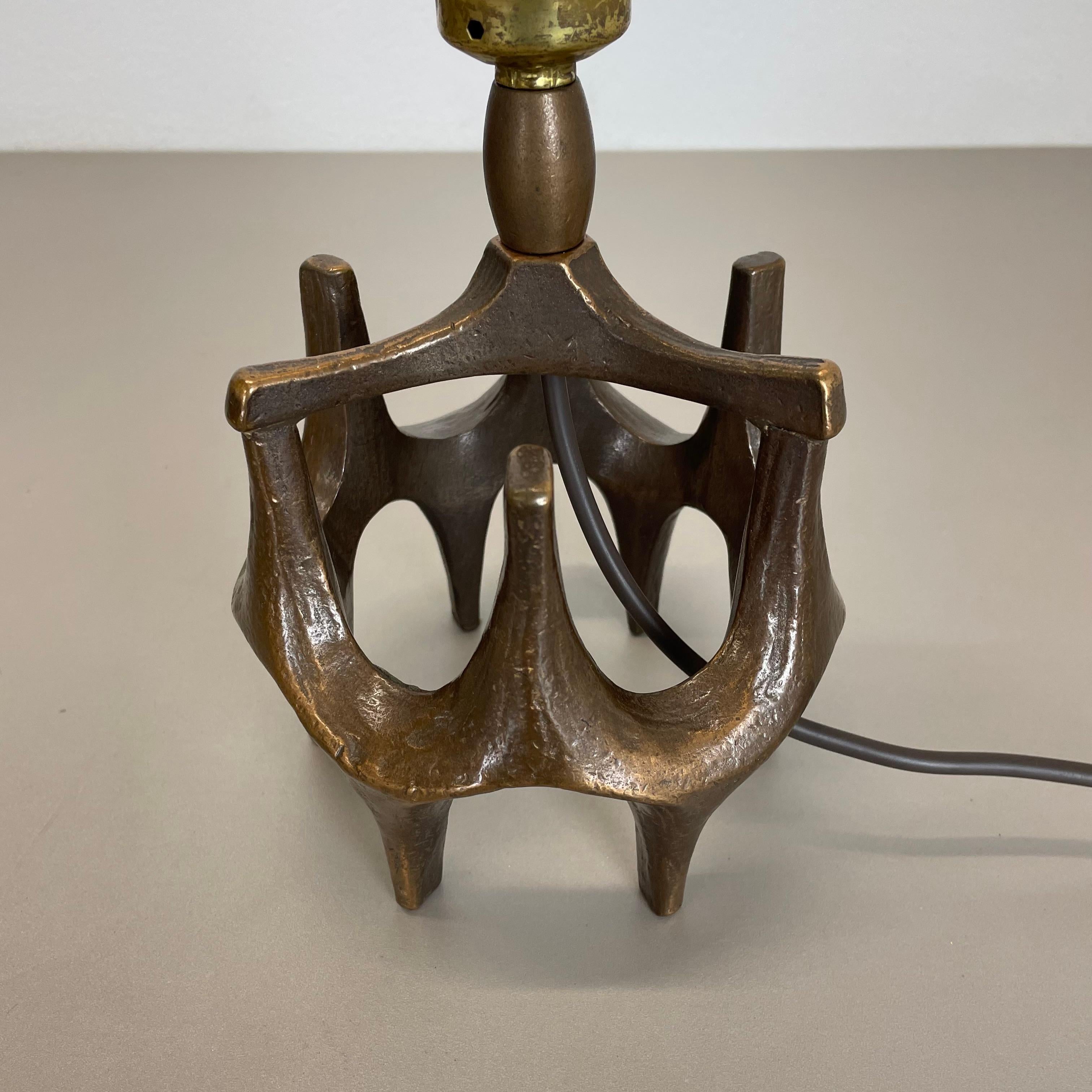 unique 3.4kg Brutalist modern Bronze table light, Michael Harjes, Germany 1960s For Sale 11