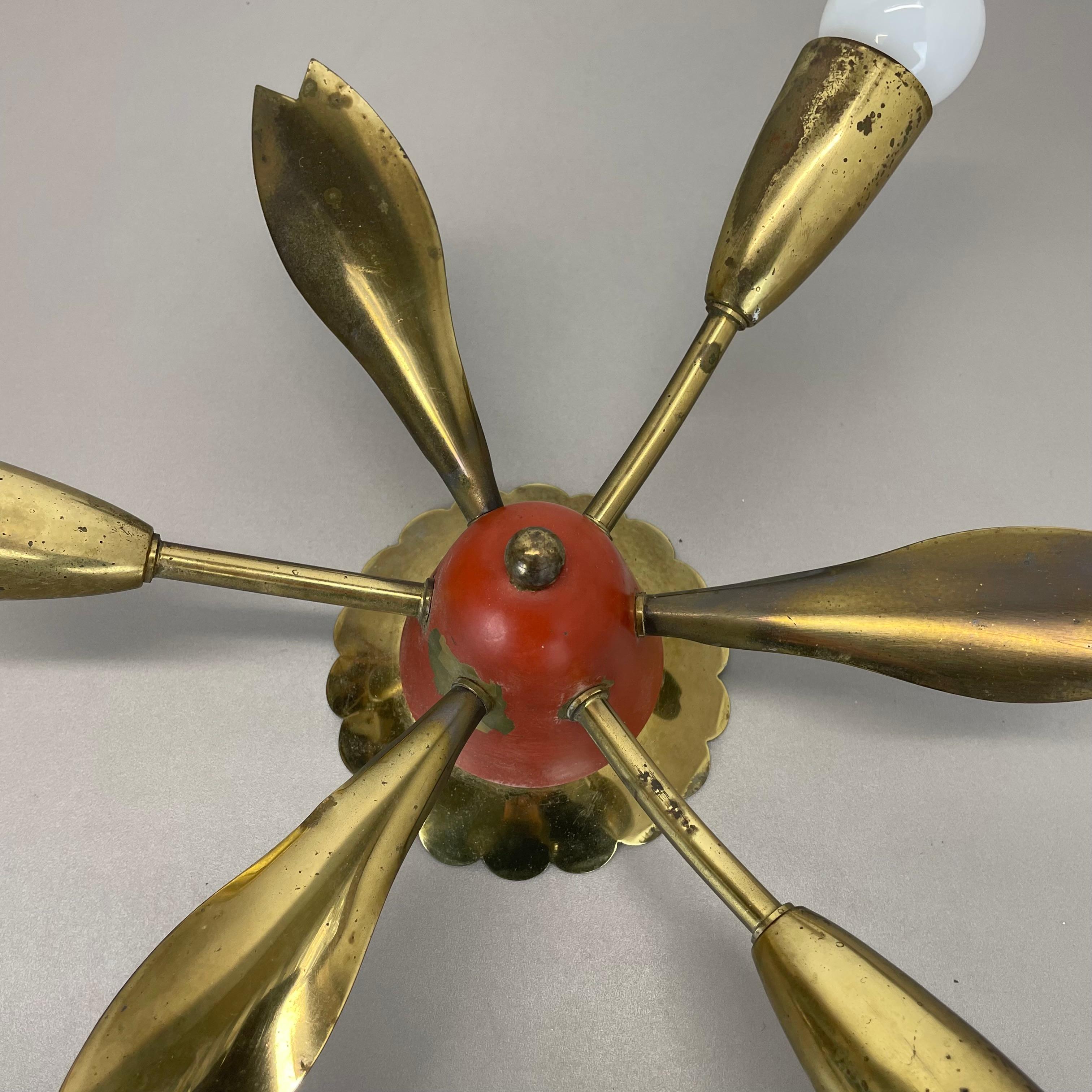 Plafonnier unique de 35cm en laiton massif Gino Sarfatti Style Flushmount, Italie 1950 en vente 7