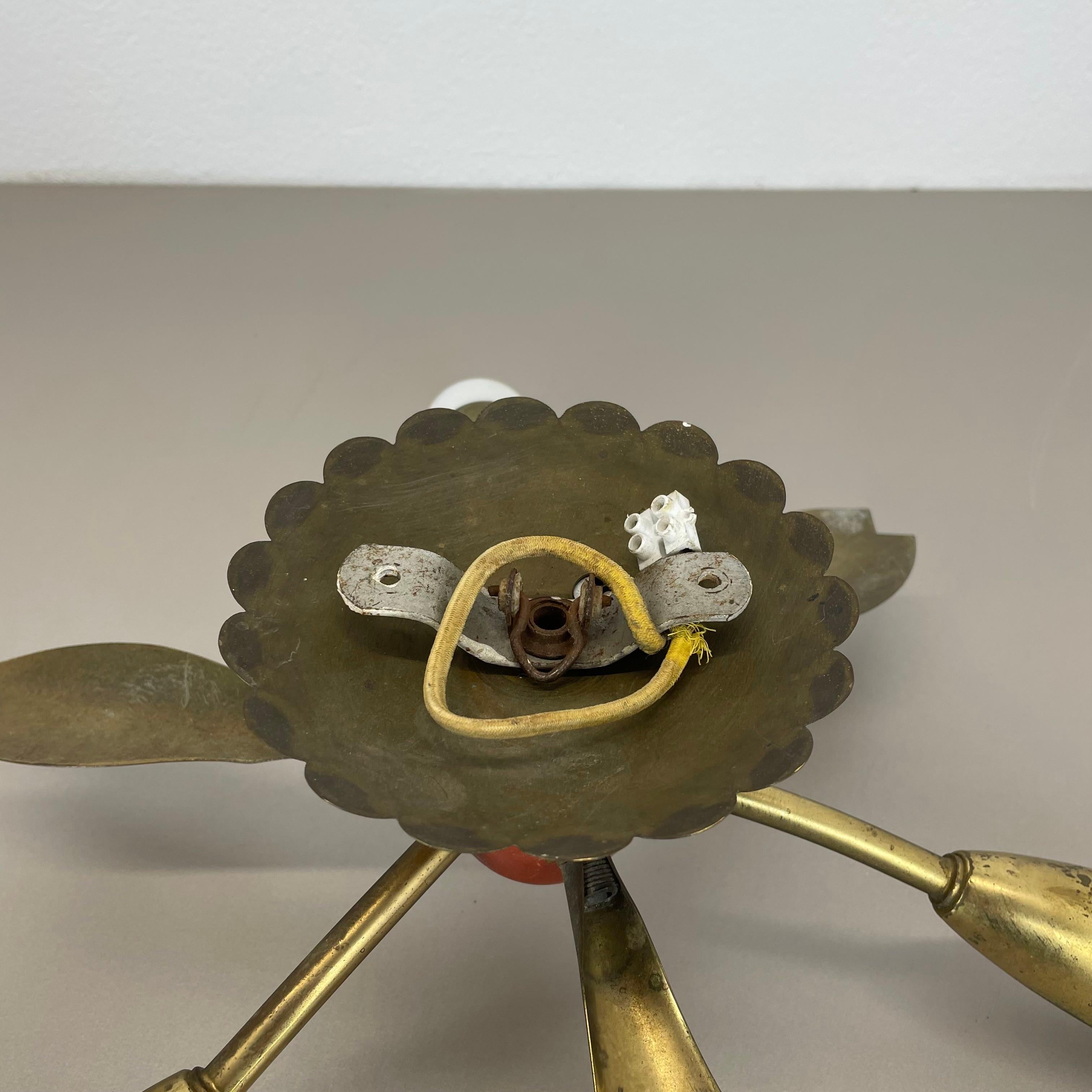 Plafonnier unique de 35cm en laiton massif Gino Sarfatti Style Flushmount, Italie 1950 en vente 9