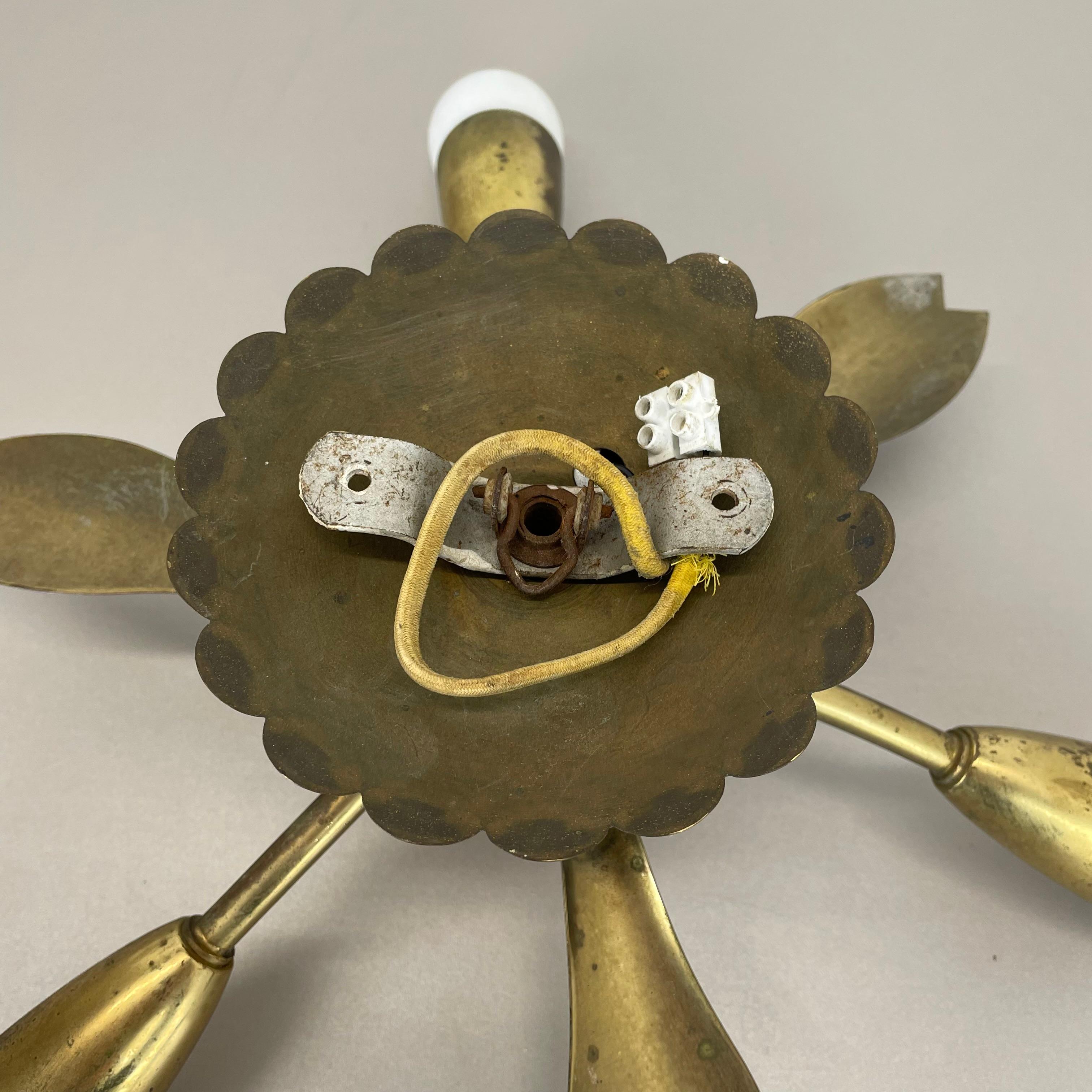 Plafonnier unique de 35cm en laiton massif Gino Sarfatti Style Flushmount, Italie 1950 en vente 10