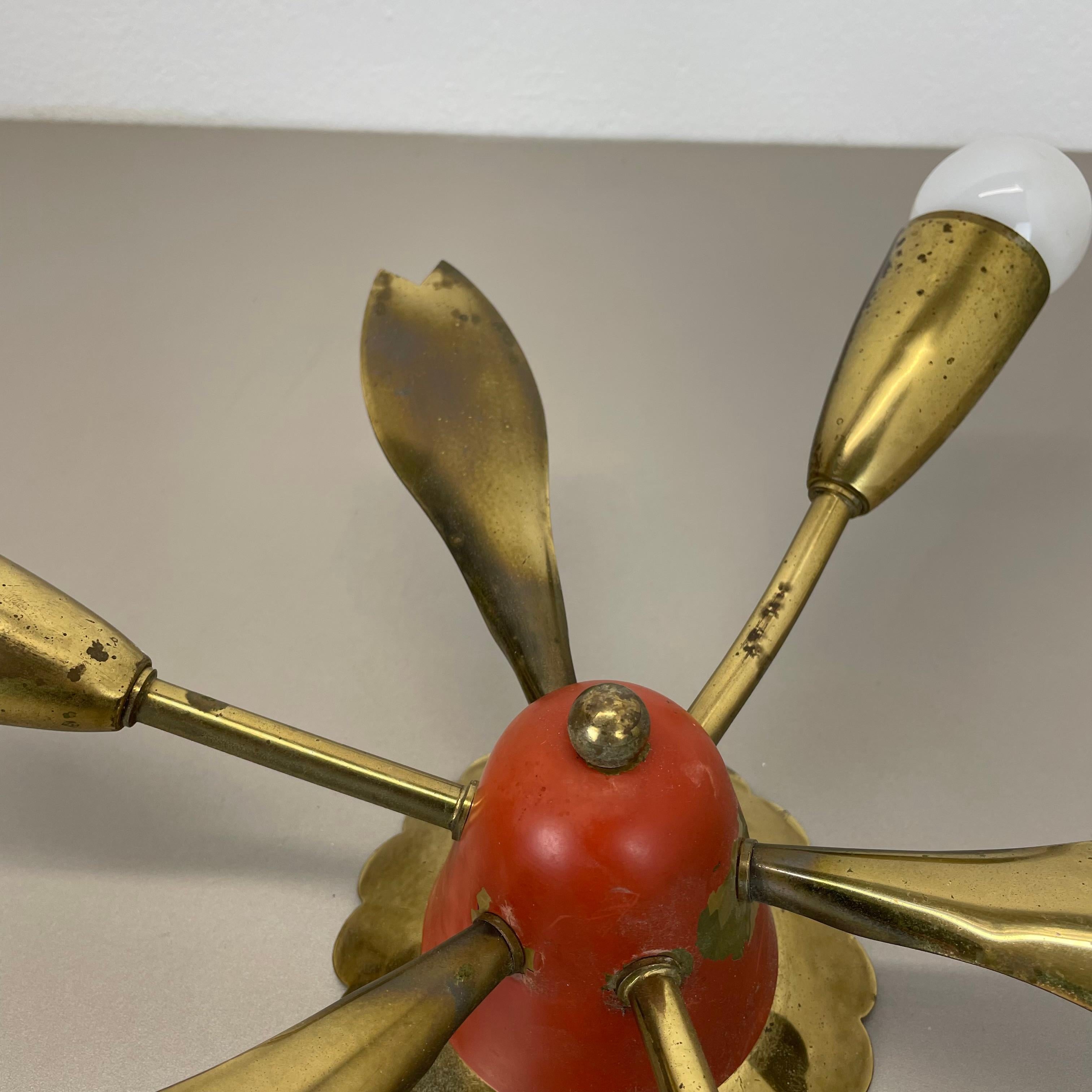 Plafonnier unique de 35cm en laiton massif Gino Sarfatti Style Flushmount, Italie 1950 en vente 2