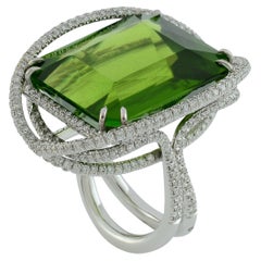 Unico 53,50 Kt Peridot Diamonds 18 KT White Gold Anello da cocktail ELLISSI