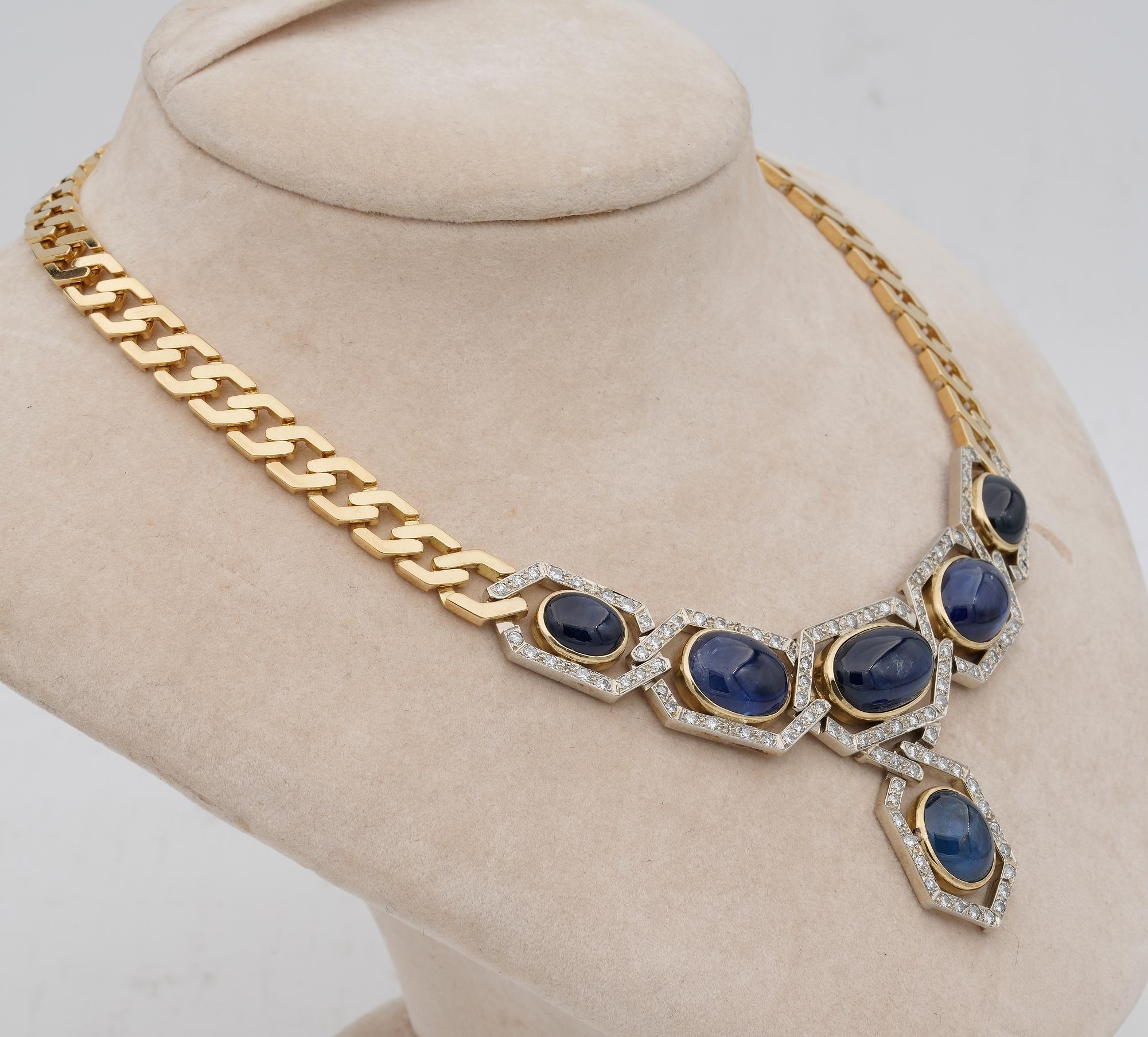 Collier Unique 55.80 Ct Saphir Naturel 15.00 Ct 1970 Curb Collier 18 KT Bon état - En vente à Napoli, IT