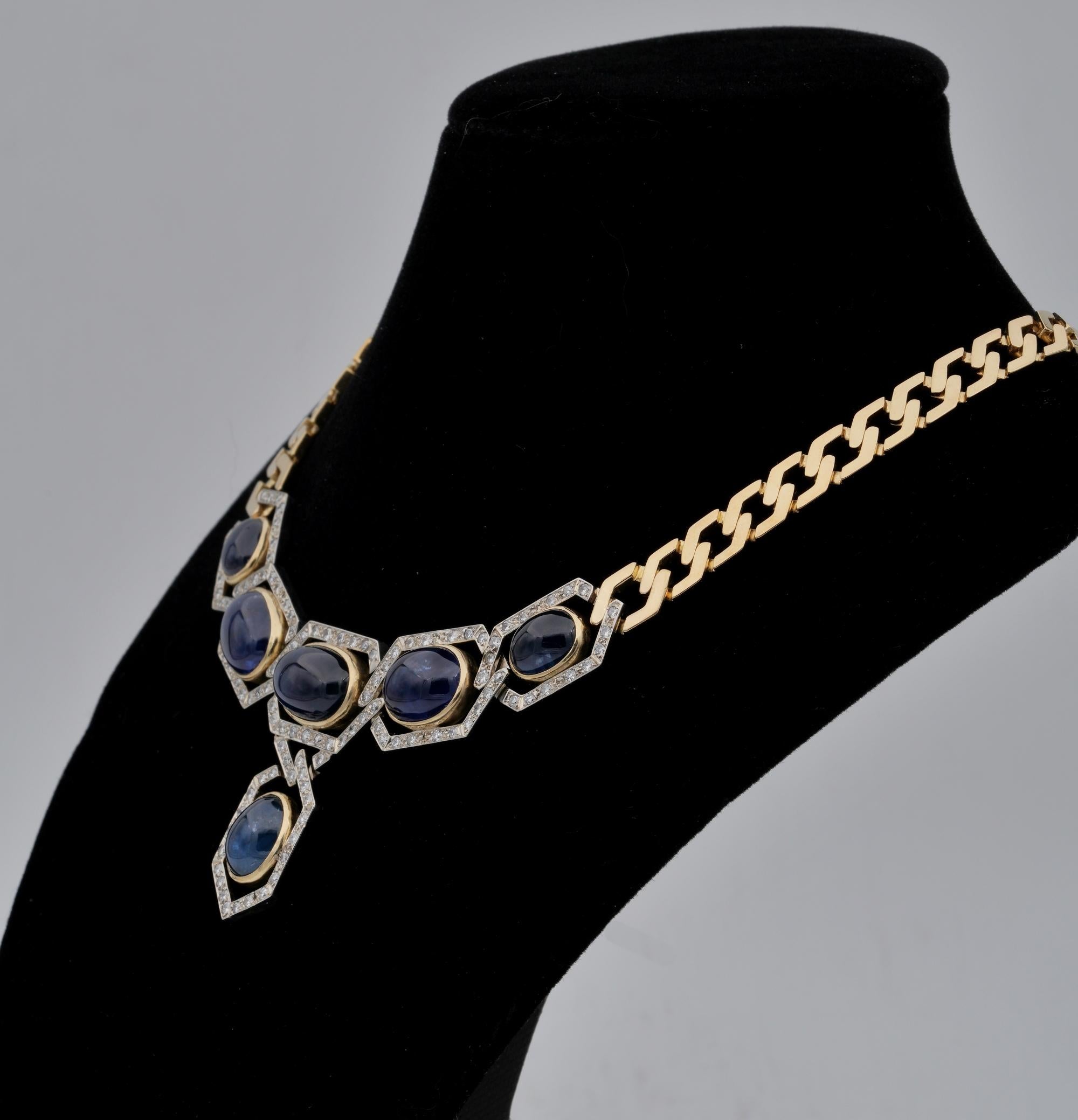 Unique 55.80 Ct Natural Sapphire 15.00 Ct 1970 Curb Necklace 18 KT For Sale 2