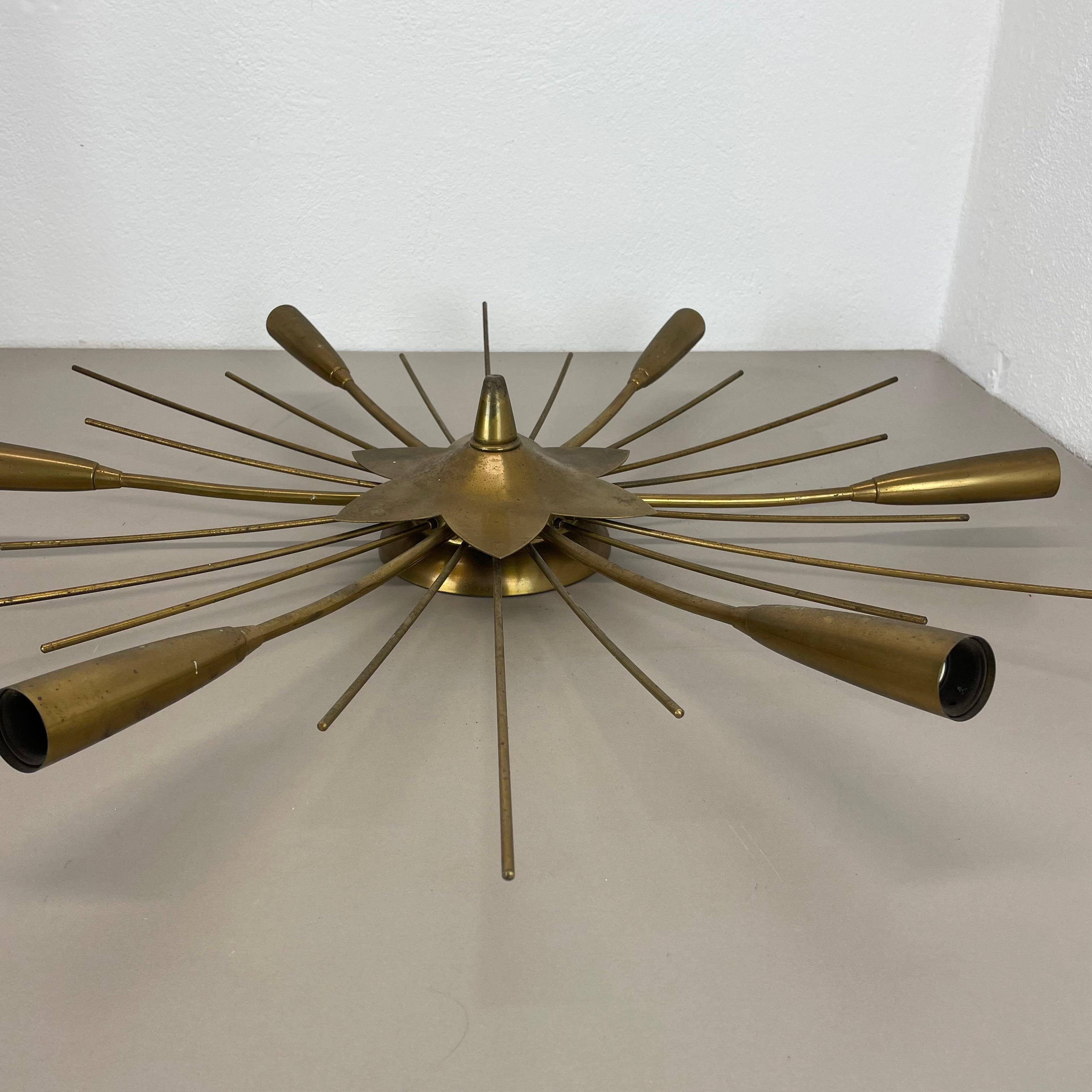 Lámpara de techo única redonda de 66 cm de latón estilo Gino Sarfatti Flushmount, Italia 1950 en venta 5
