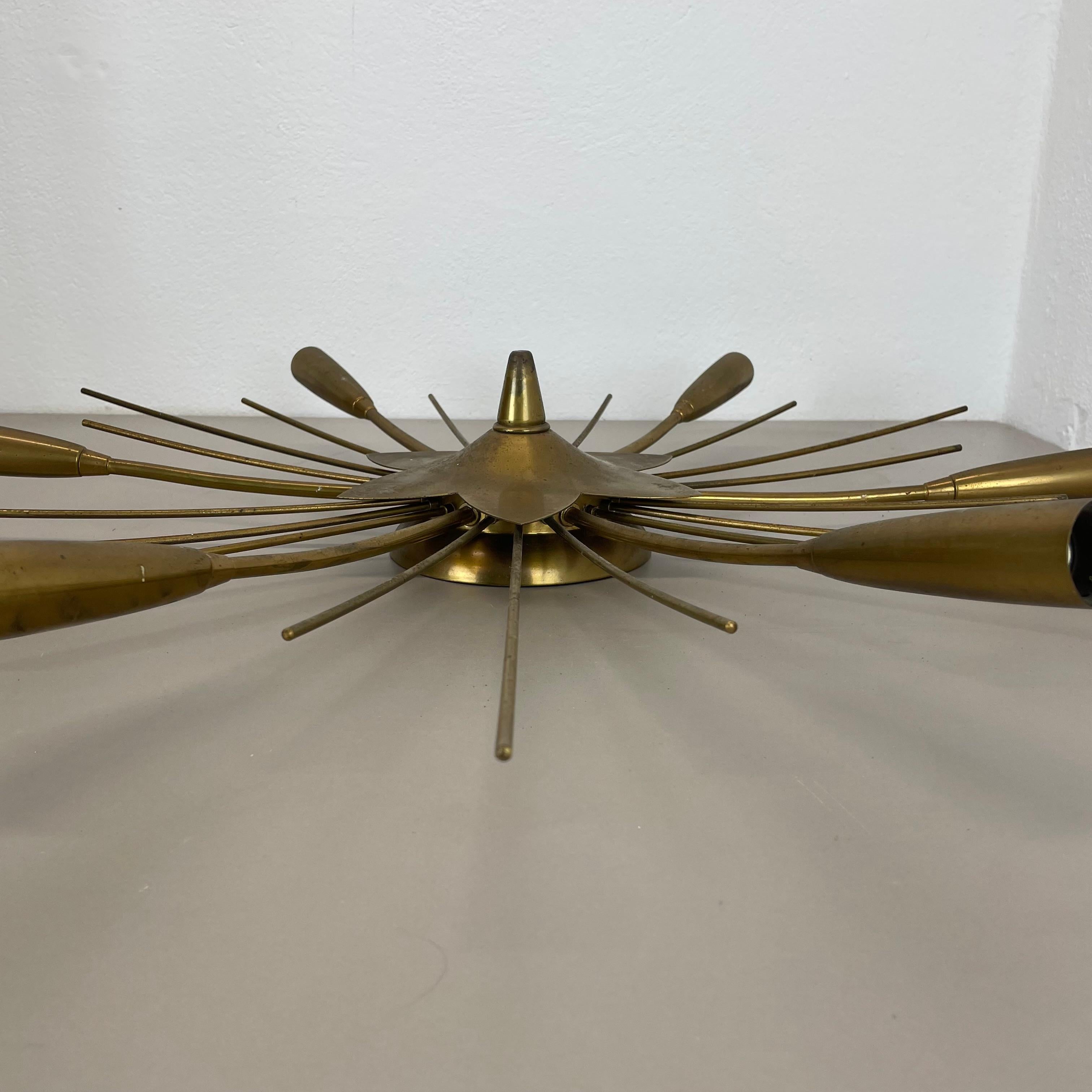 Lámpara de techo única redonda de 66 cm de latón estilo Gino Sarfatti Flushmount, Italia 1950 en venta 6