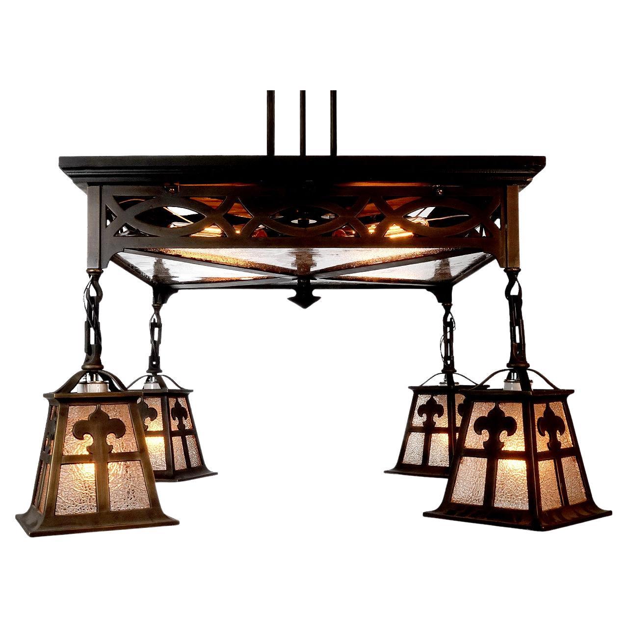 Lampadario unico a 8 lampadine in bronzo Arts and Crafts - vetro originale in vendita