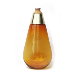 Einzigartiger Skarabäus Bernstein und Messing, mundgeblasenes Glas, Pia Wüstenberg