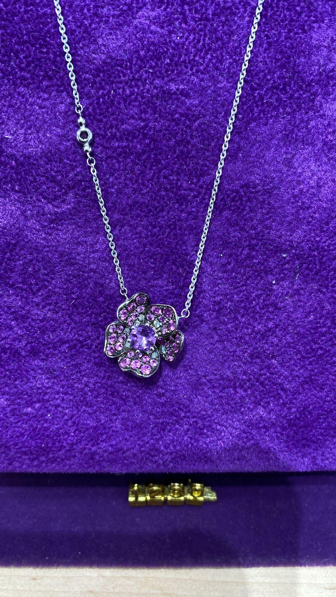 Einzigartige 14K Halskette mit Amethyst, rosa Topas und Diamanten in Weißgold für Sie (Moderne) im Angebot