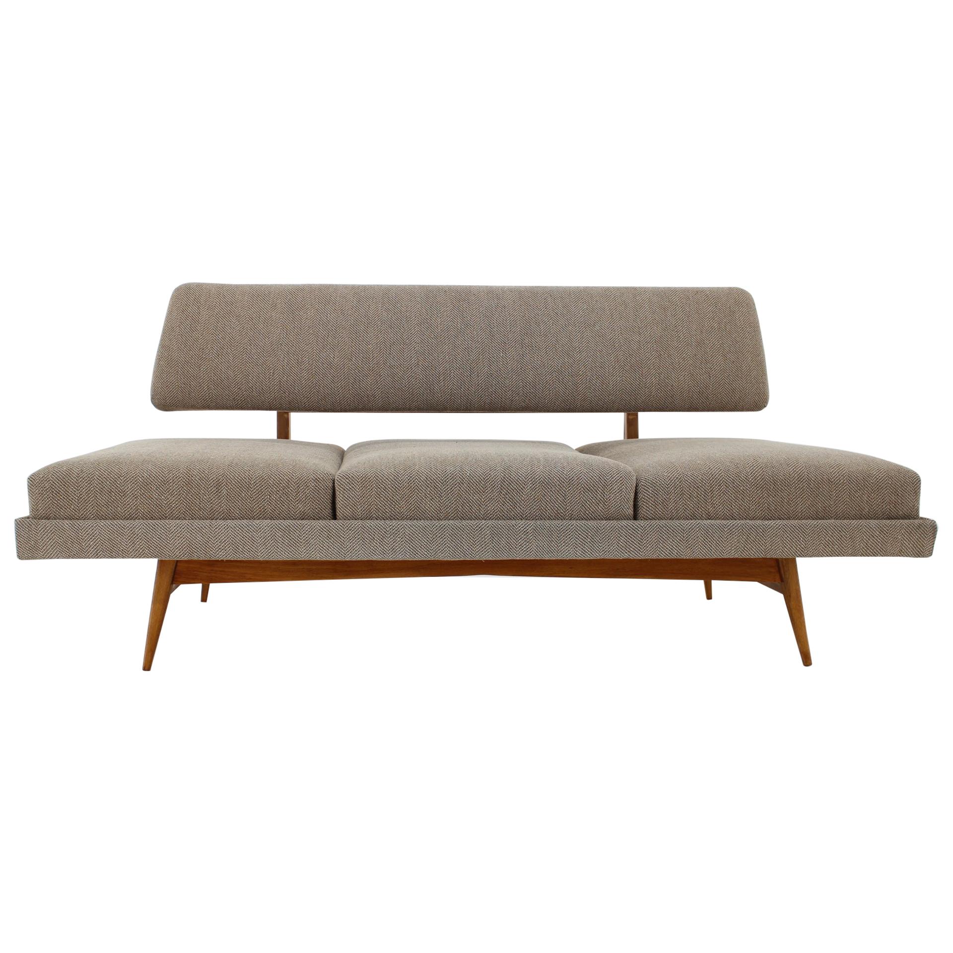 Unique and beautiful adjustable sofa in style of Knoll - around 1960s/