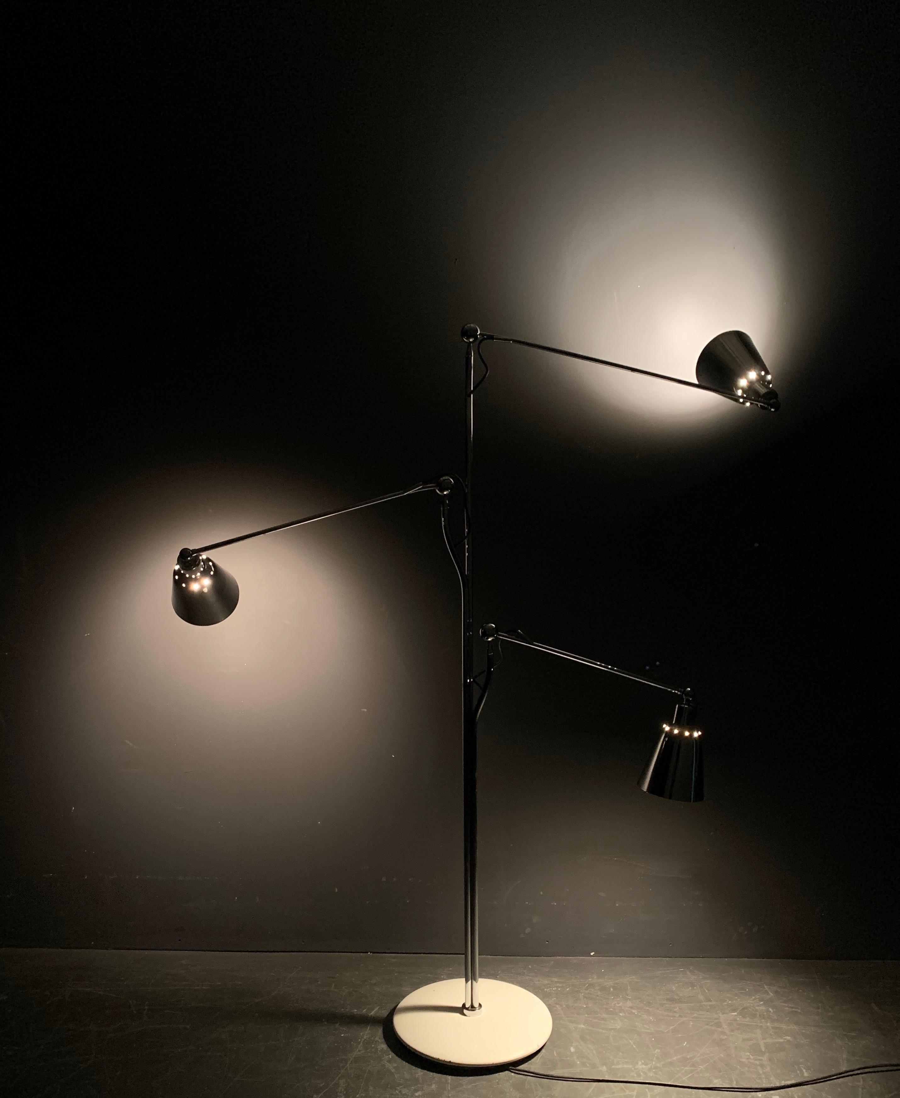 Unique and Breathtaking No. 12300 Floor Lamp by Angelo Lelii for Arredoluce For Sale 2