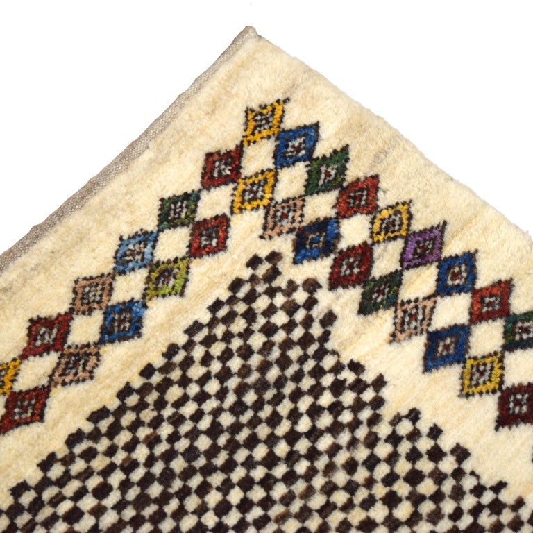 Persian Gabbeh Tribal Rug, Neutral Geometric, 3x4 In New Condition For Sale In New York, NY