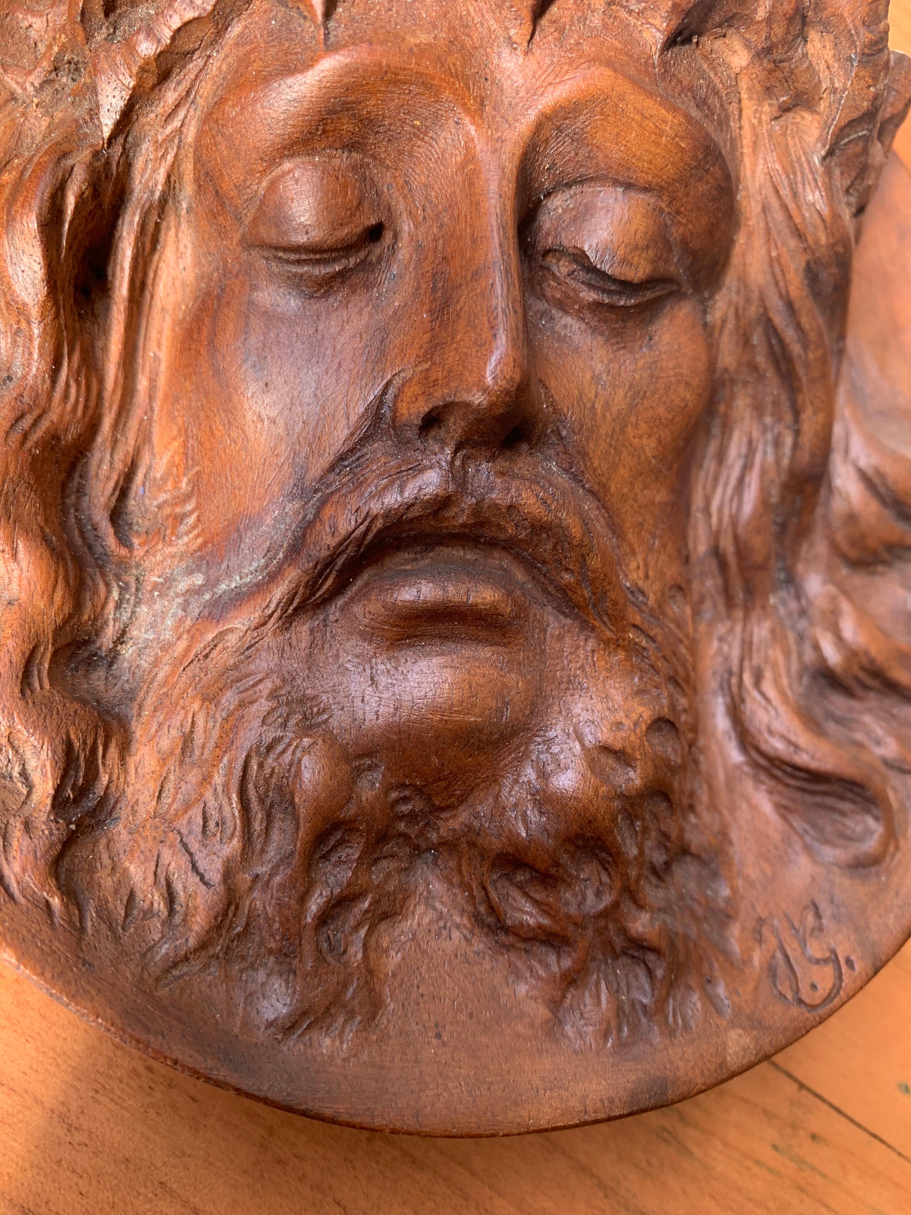 Unique and Finely Hand Carved, 19th Century Christ Mask Medallion / Round Plaque 9
