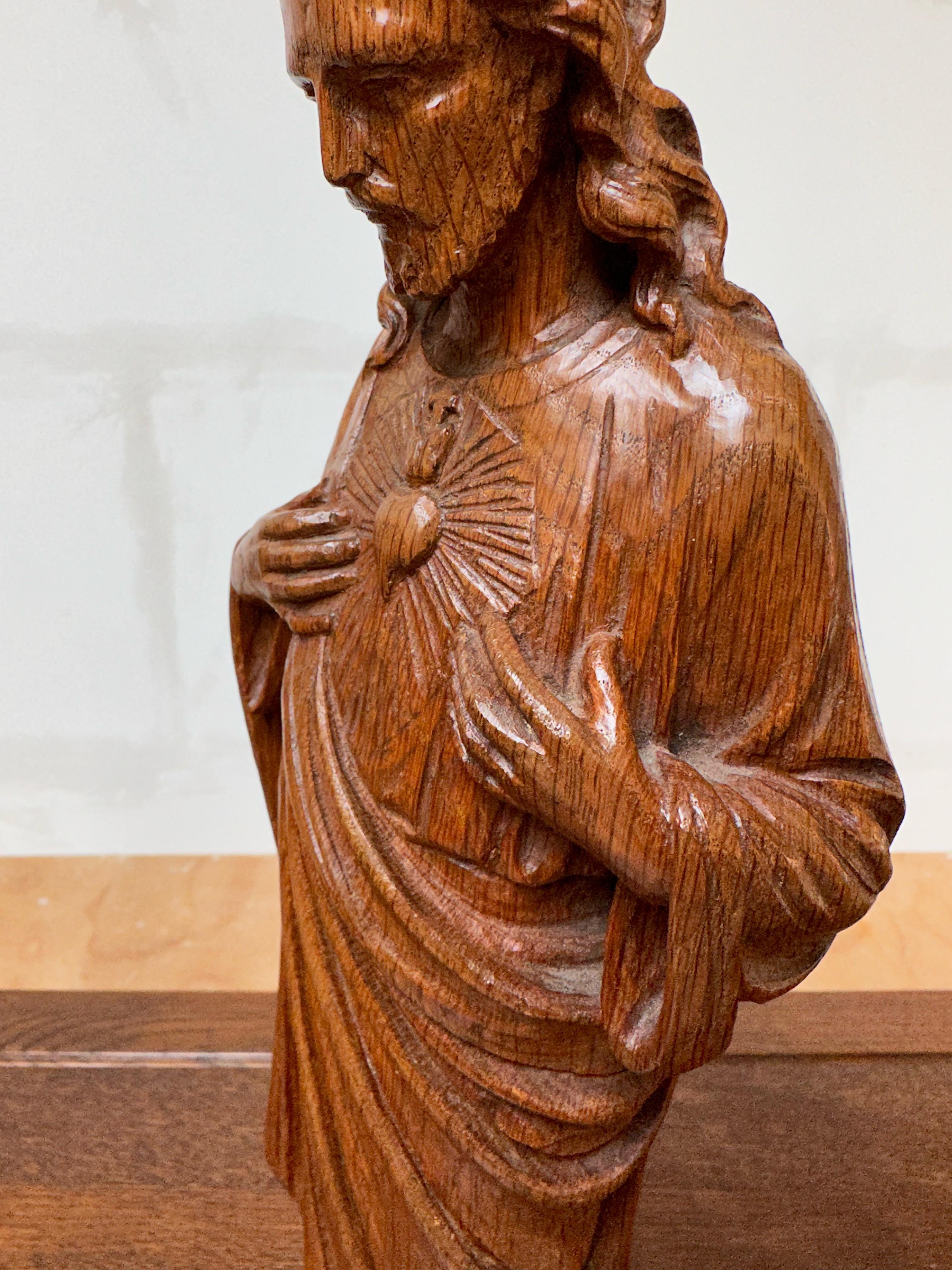 Unique and Hand Carved Early 1900s Tiger Oak Sacred Heart of Christ Sculpture For Sale 7