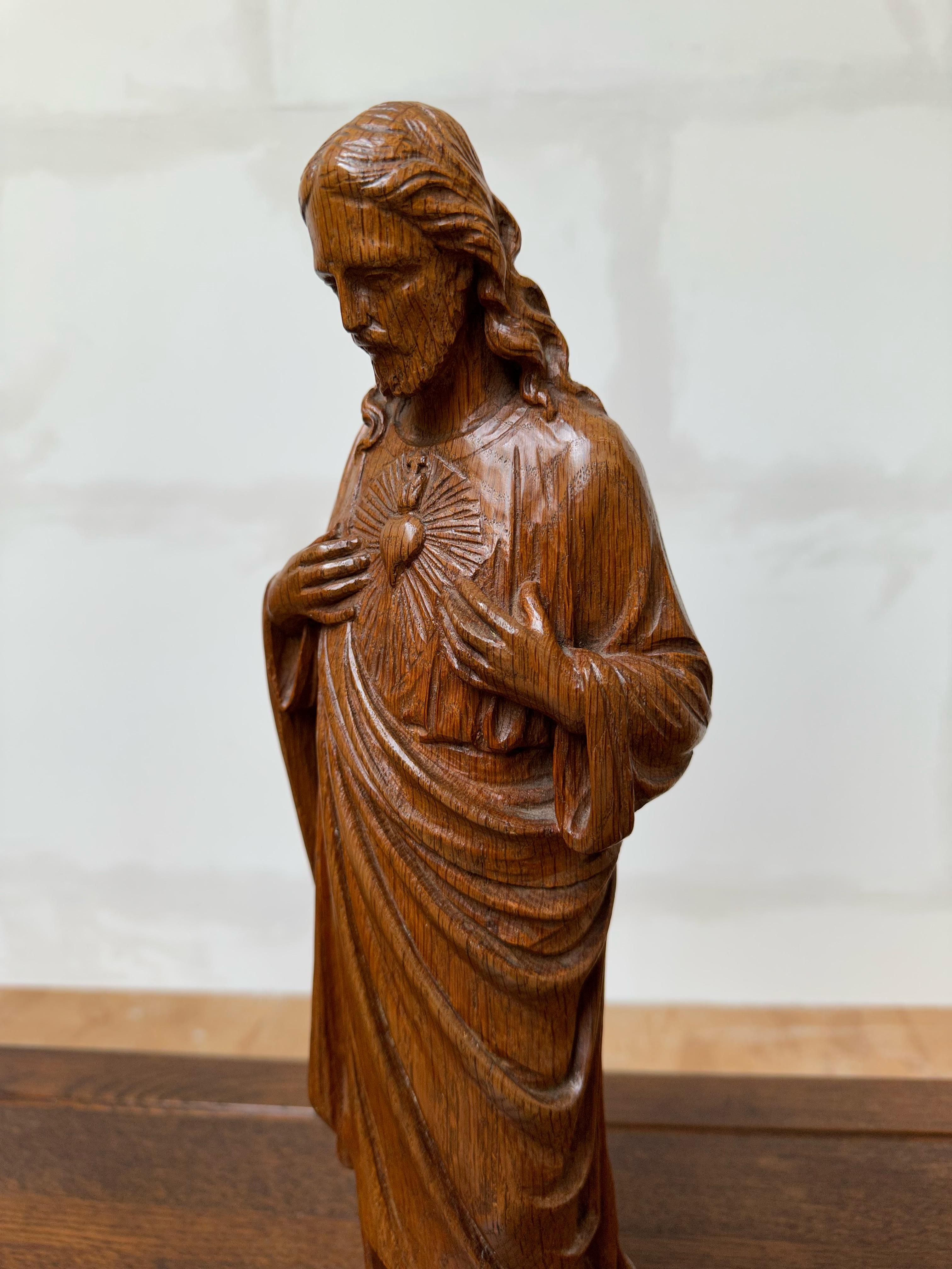 Unique and Hand Carved Early 1900s Tiger Oak Sacred Heart of Christ Sculpture For Sale 11