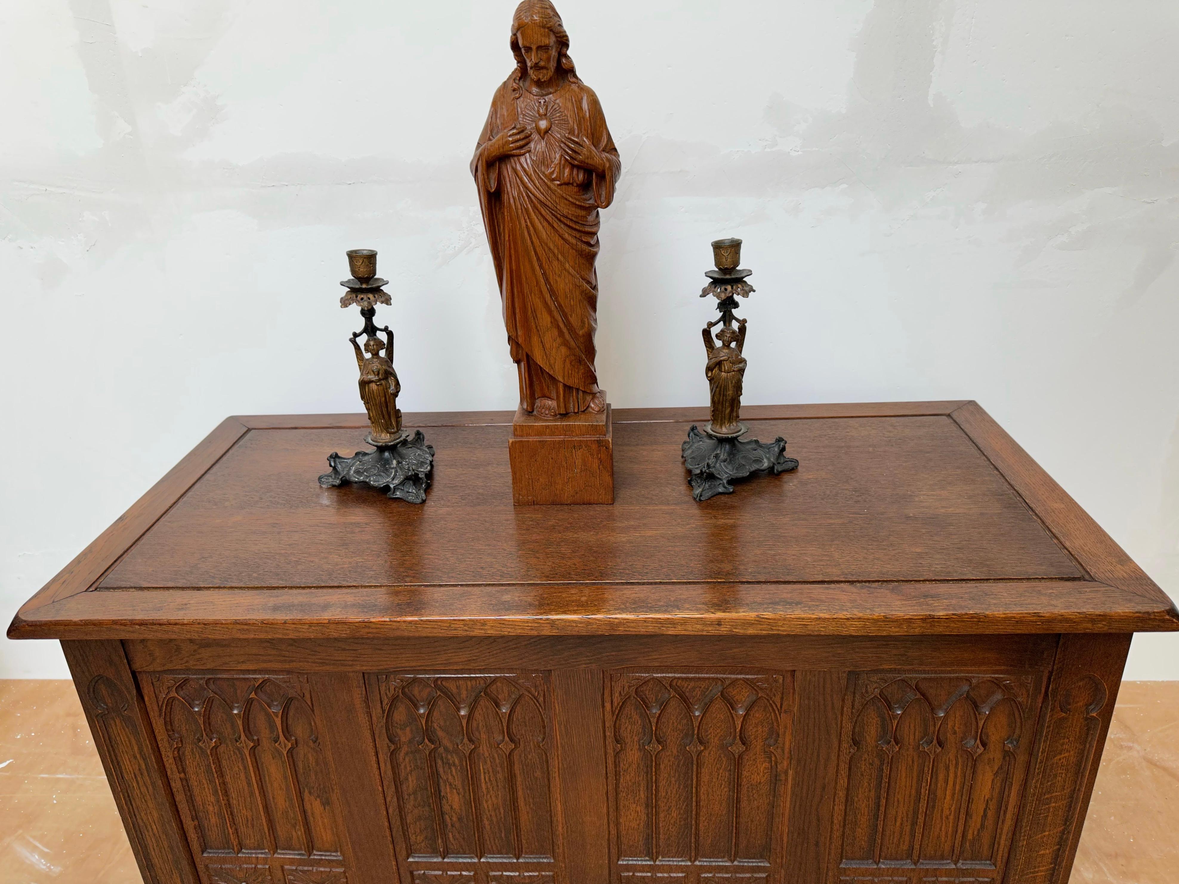 Gothic Revival Unique and Hand Carved Early 1900s Tiger Oak Sacred Heart of Christ Sculpture For Sale