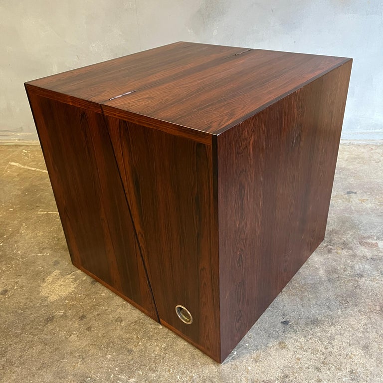 Unique Folding Bookcase in Rosewood For Sale 1
