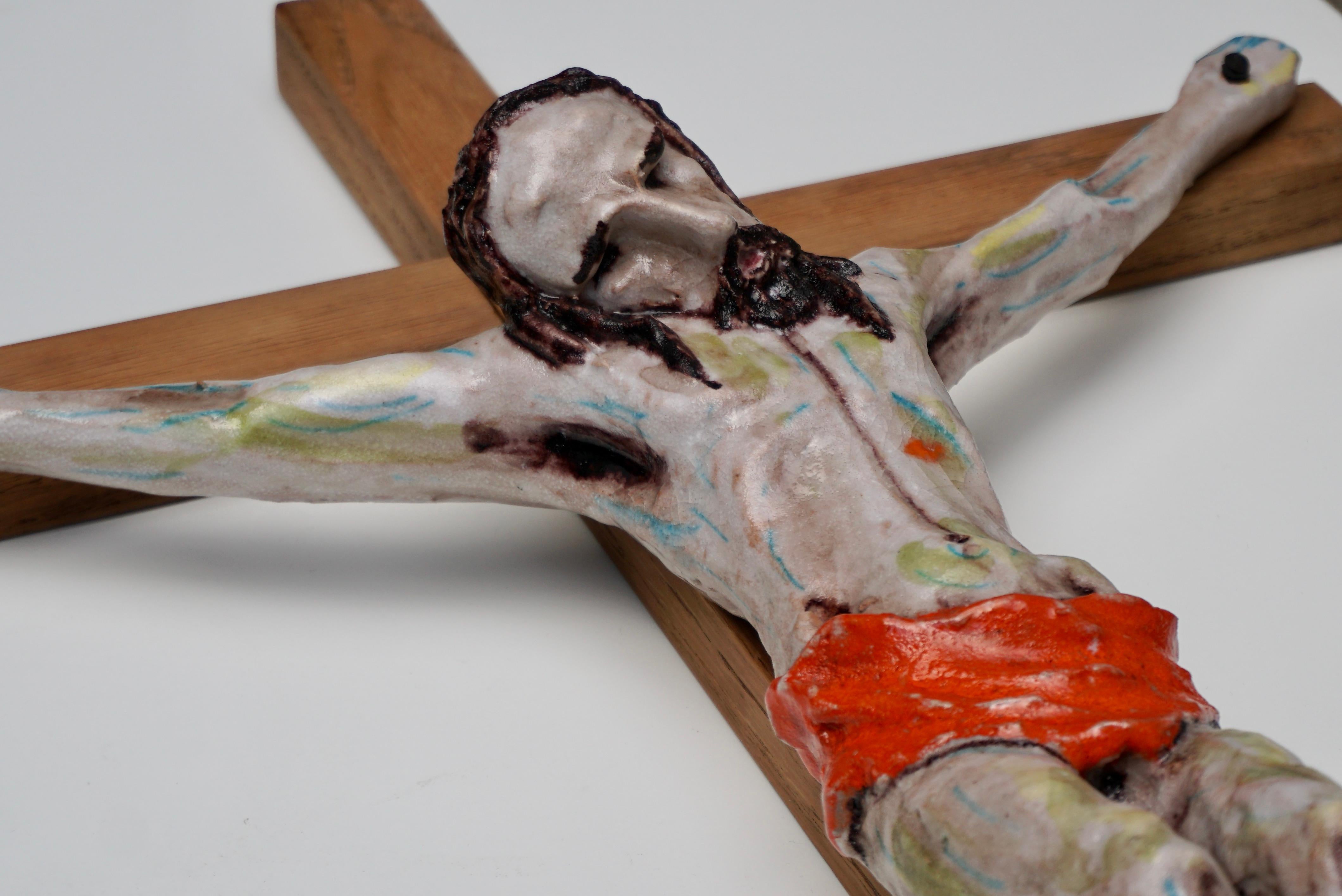 Unique and Large Crucifix with Hand Crafted Ceramic Corpus of Christ For Sale 5