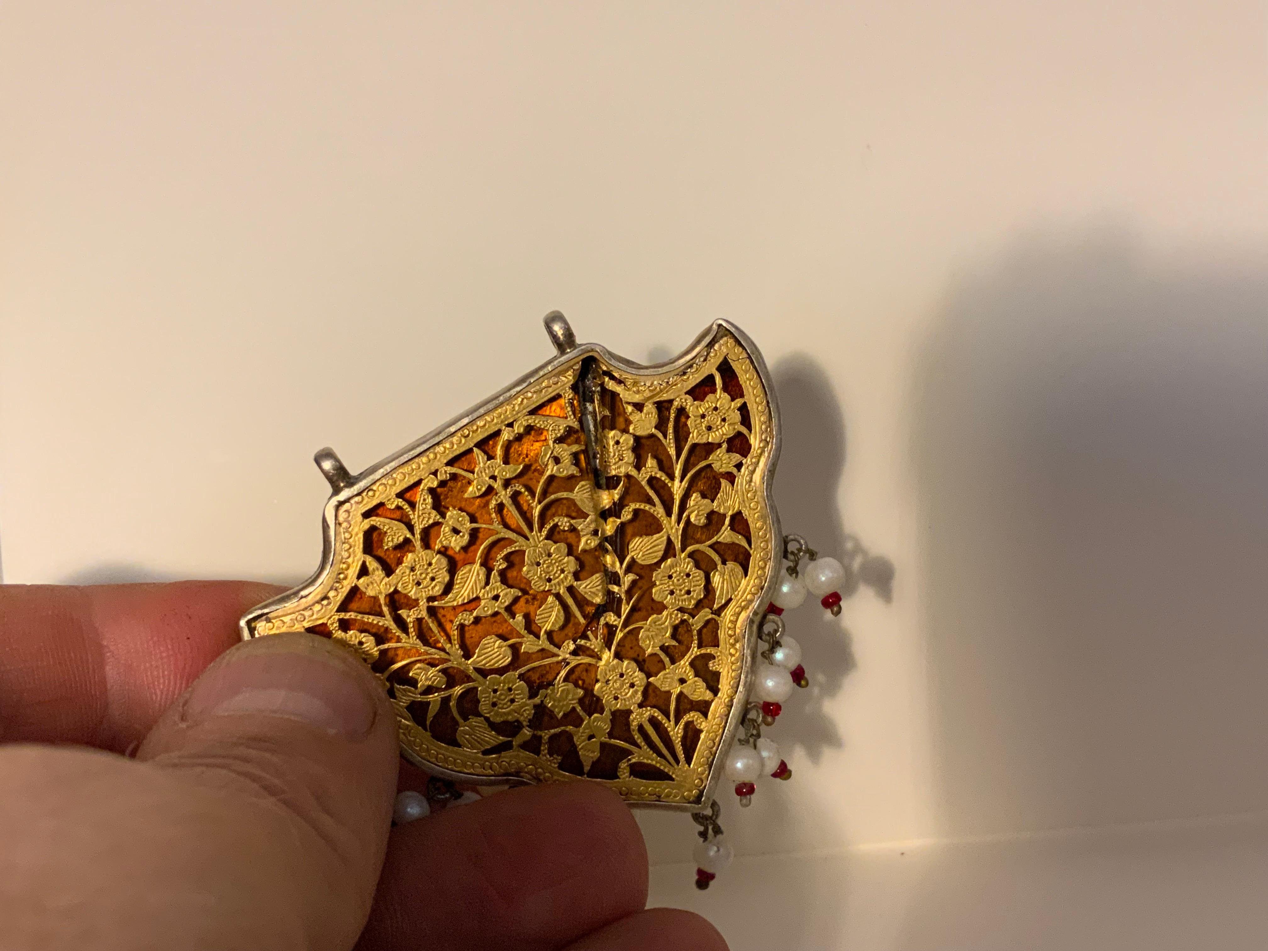 Unique et grand pendentif Thewa - Rajasthan, fin 19e - début 20e siècle en vente 1