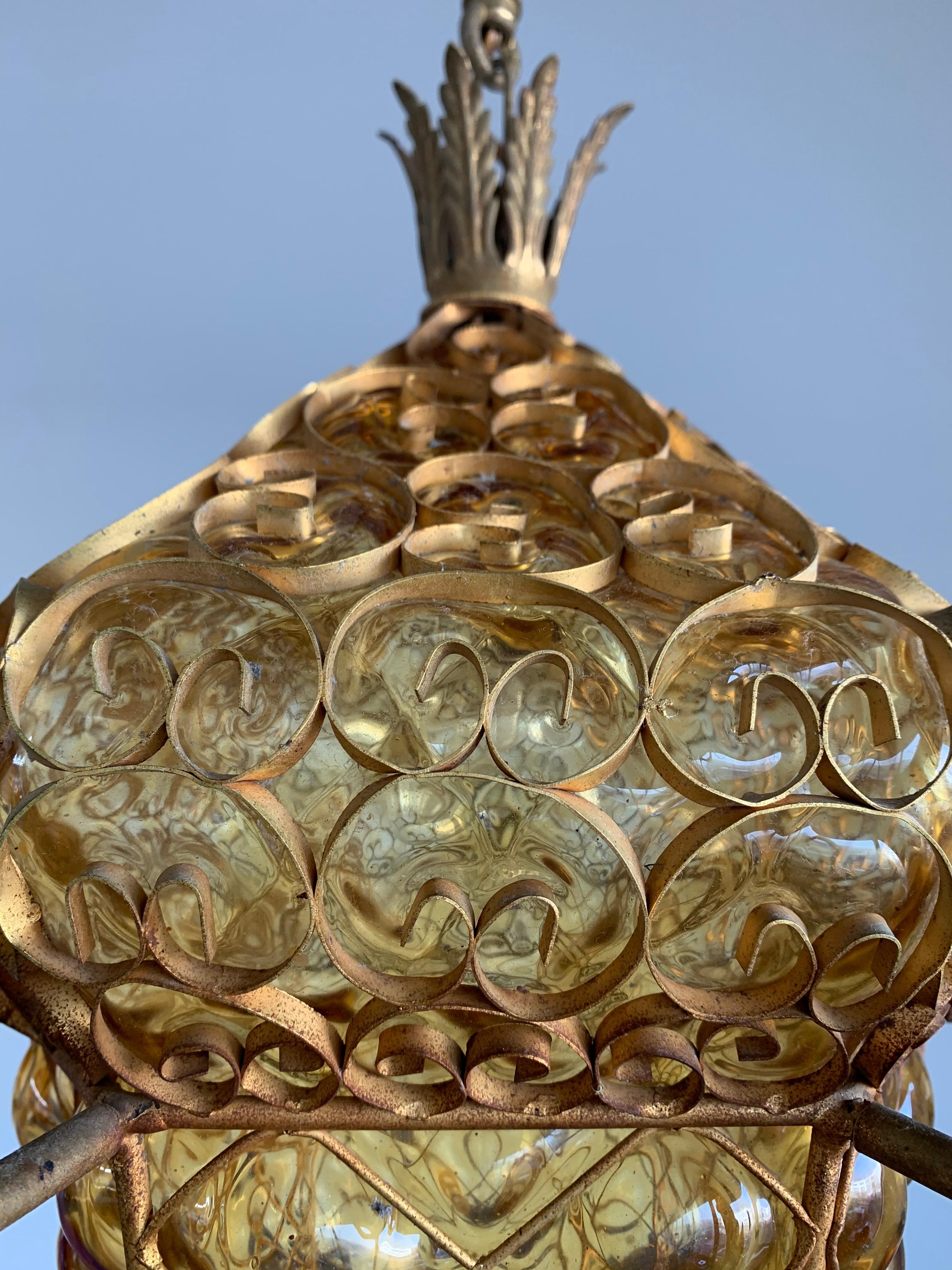 Unique and Large Venetian Pendant, Mouth Blown Glass in Gold Painted Metal Frame For Sale 5