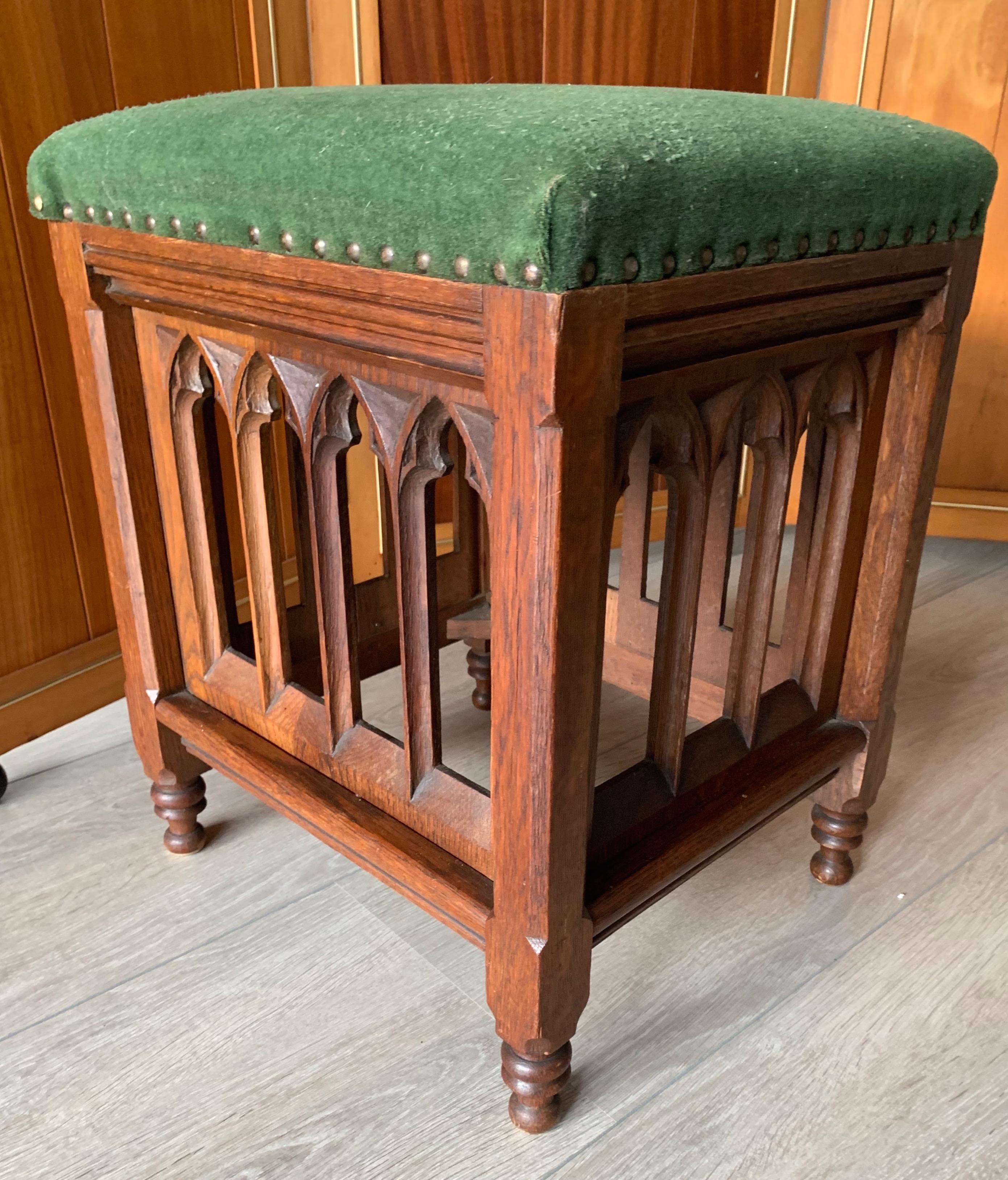 Unique and Quality Carved Gothic Revival Oak Church Stool Seat w. Velvet Seating 8