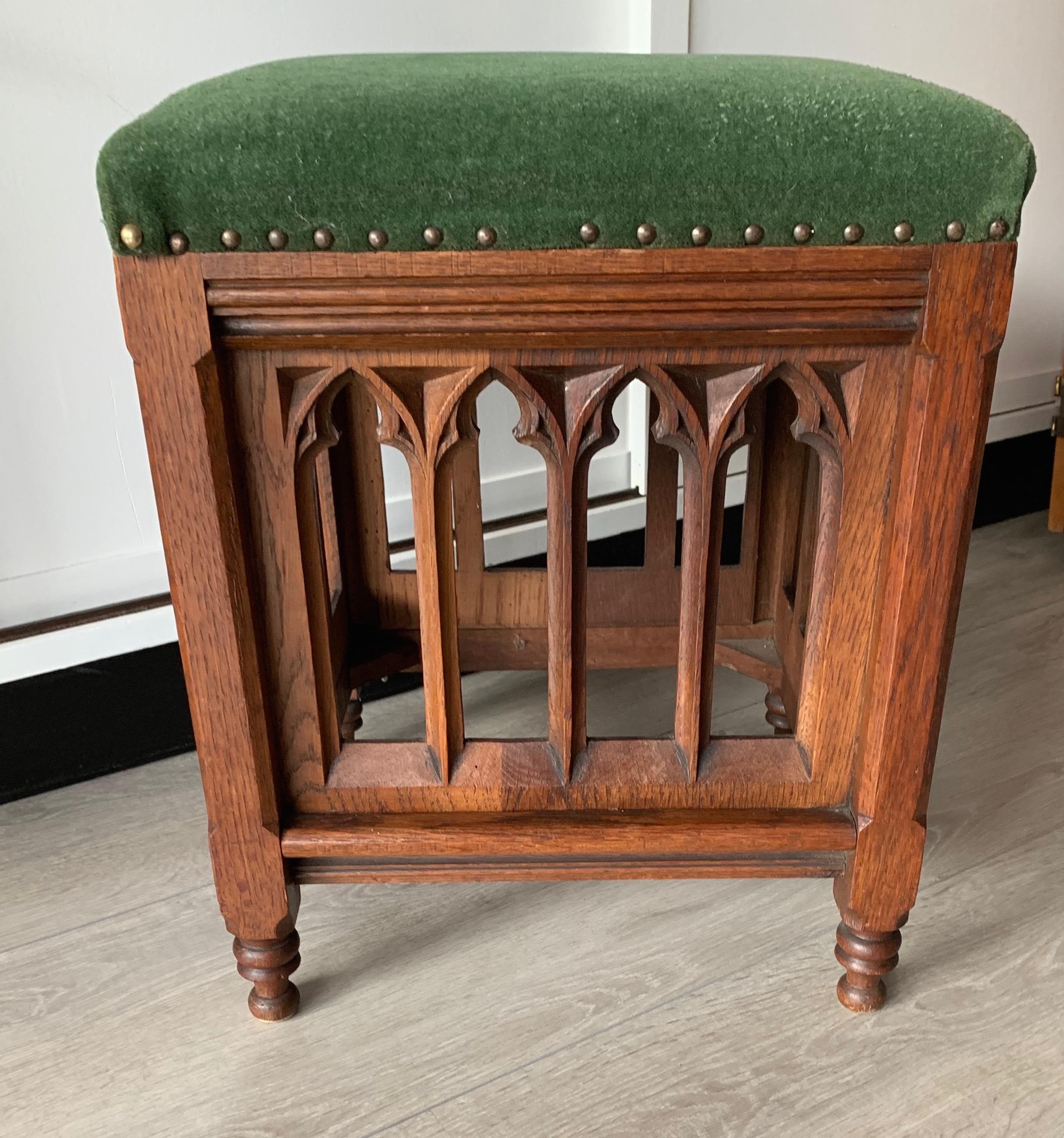 Dutch Unique and Quality Carved Gothic Revival Oak Church Stool Seat w. Velvet Seating