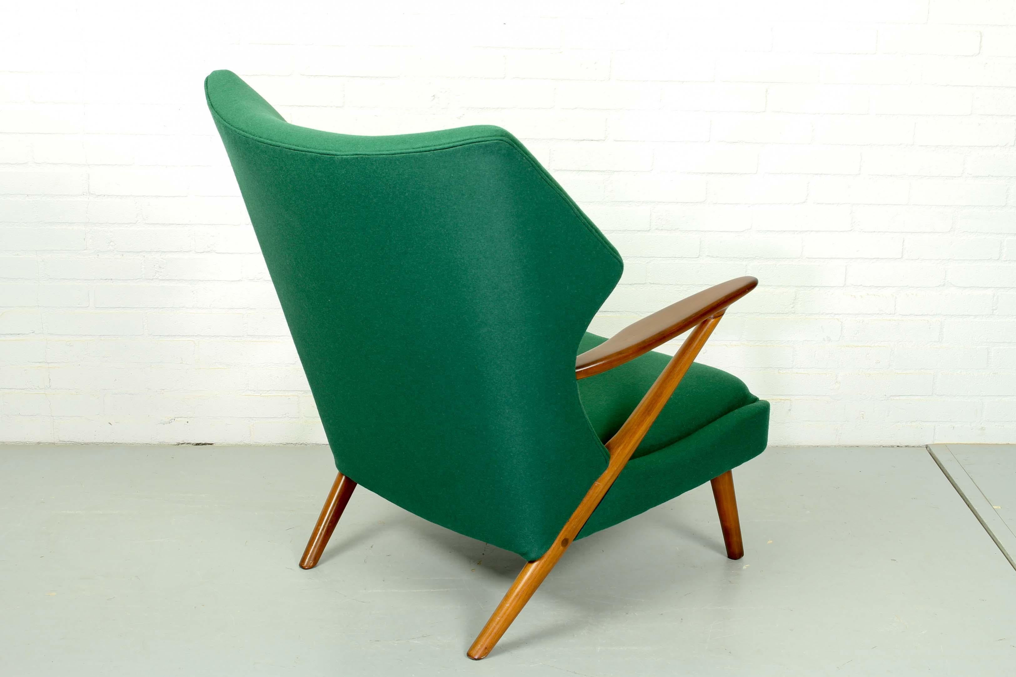 Mid-Century Modern Unique and Very Rare Kurt Olsen Lounge Chair 