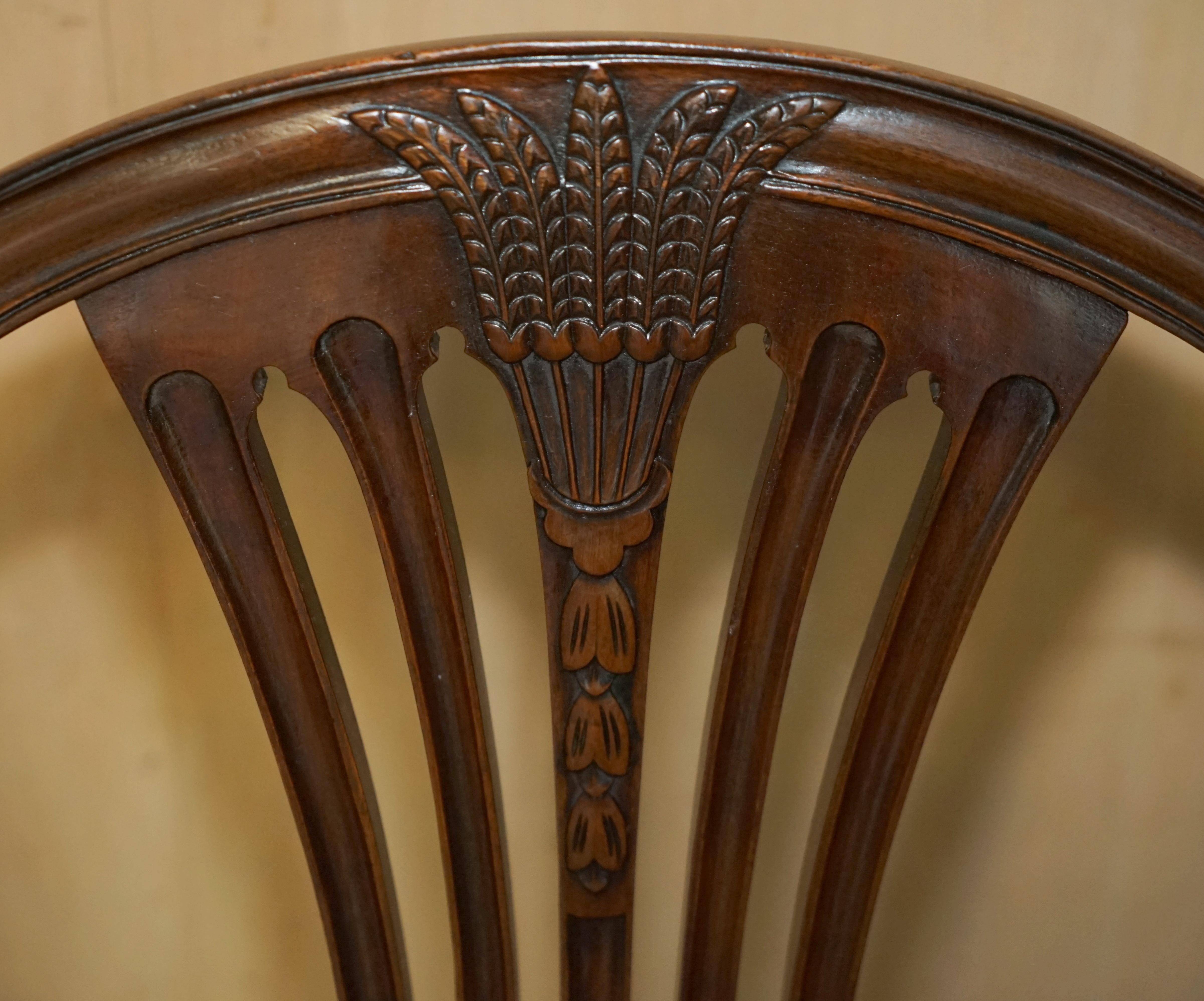 Fait main Unique Antique 1880 George Hepplewhite Wheatgrass Captains Chair Brown Leather en vente
