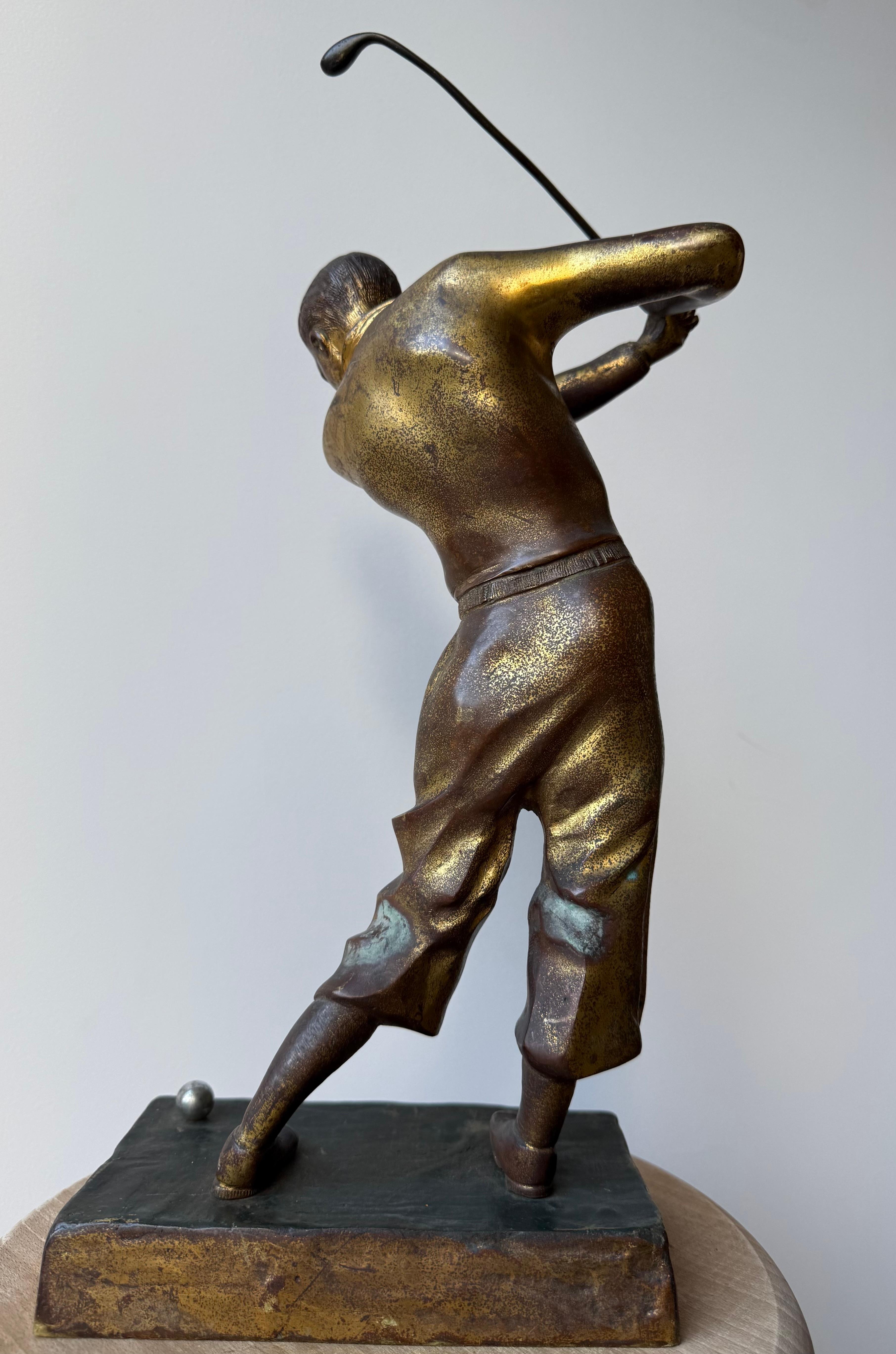 Unique Antique Hand Crafted Bronze Golf Player in Backswing Sculpture / Statue For Sale 8
