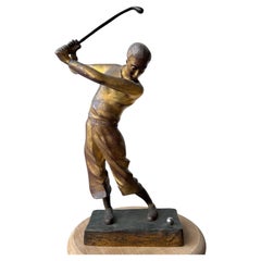 Scultura / Statua di bronzo antica e unica del giocatore di golf in backswing, realizzata a mano