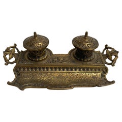 Encrier double unique en laiton coulé de France, début des années 1900