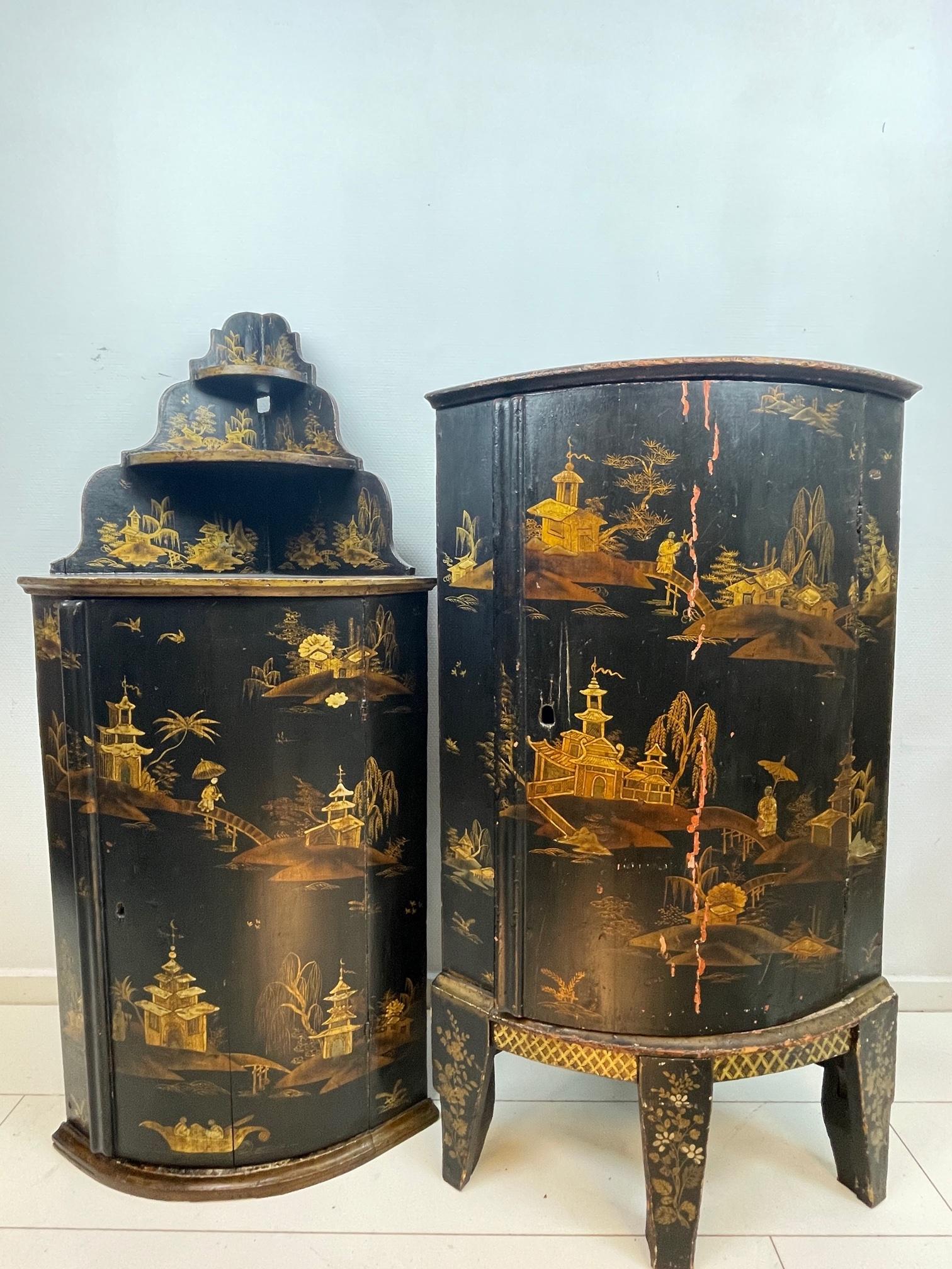 Unique Antique Chinese Corner Cabinet, 19th Century Chinoise Cabinet 10