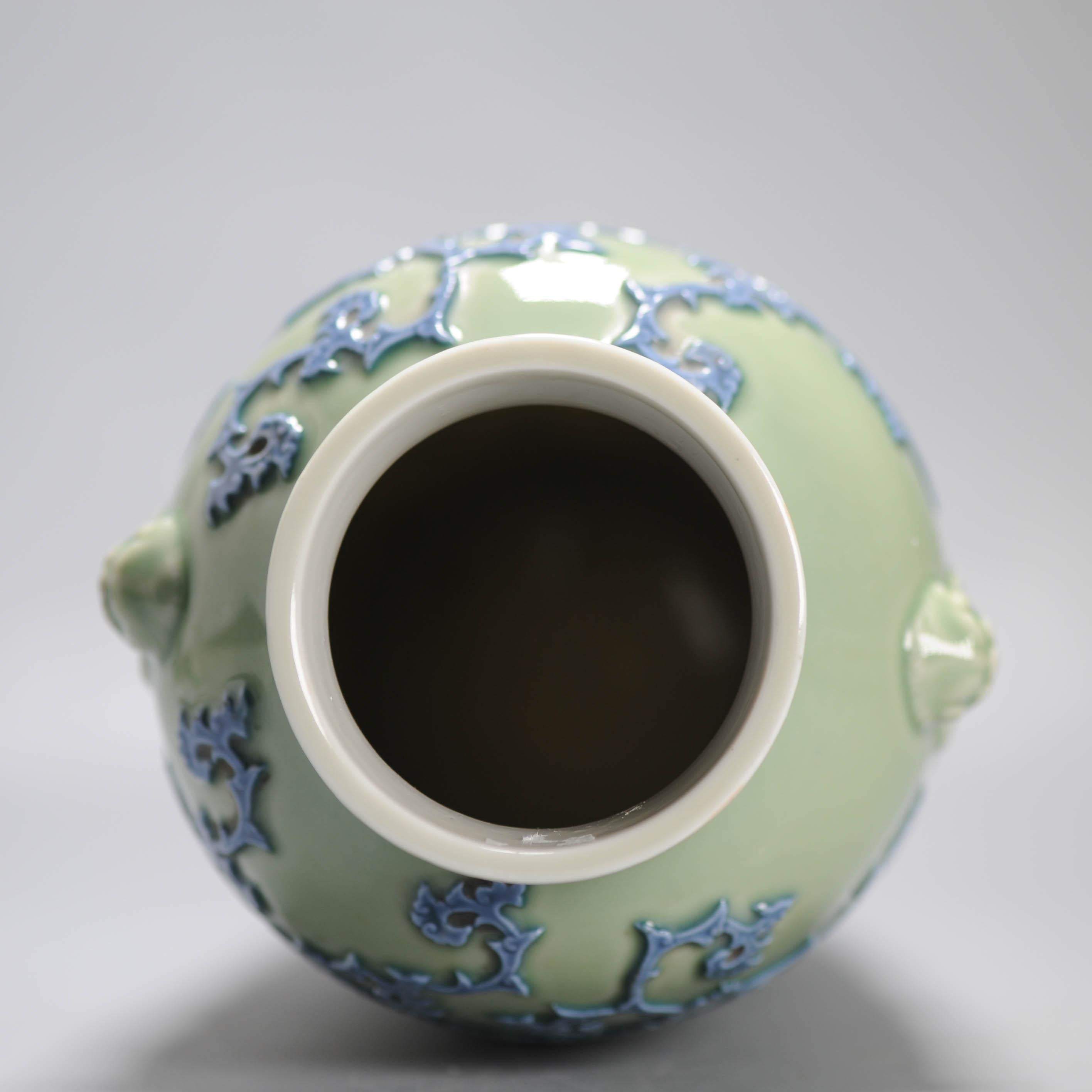 Unique Antique Edo / Meiji Period Vase Green and Blue Japan 1830 Relief Hirado For Sale 8