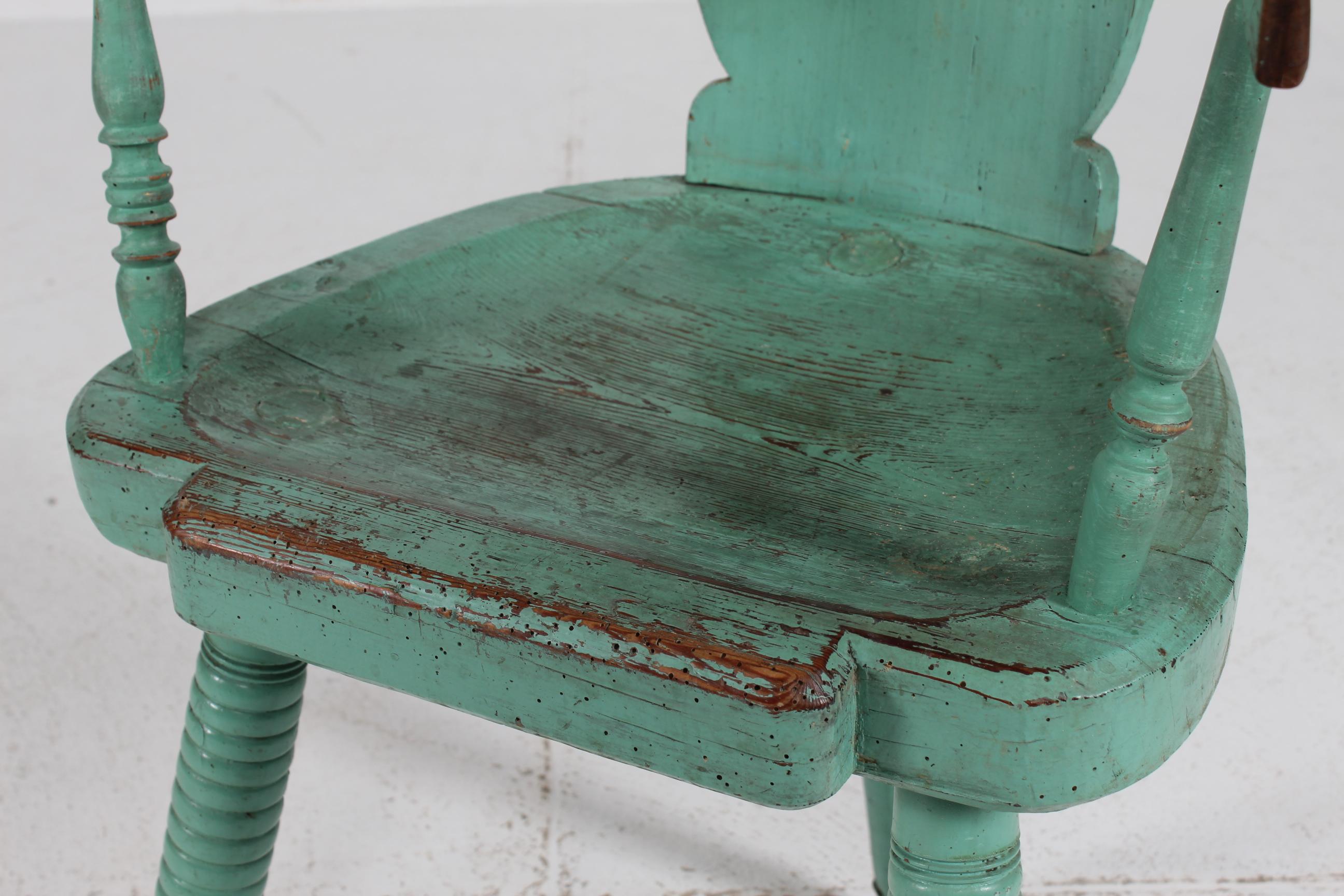 Sillón Sueco Antiguo Único de Madera Maciza con Pintura Verdigris Años 1850 en venta 4