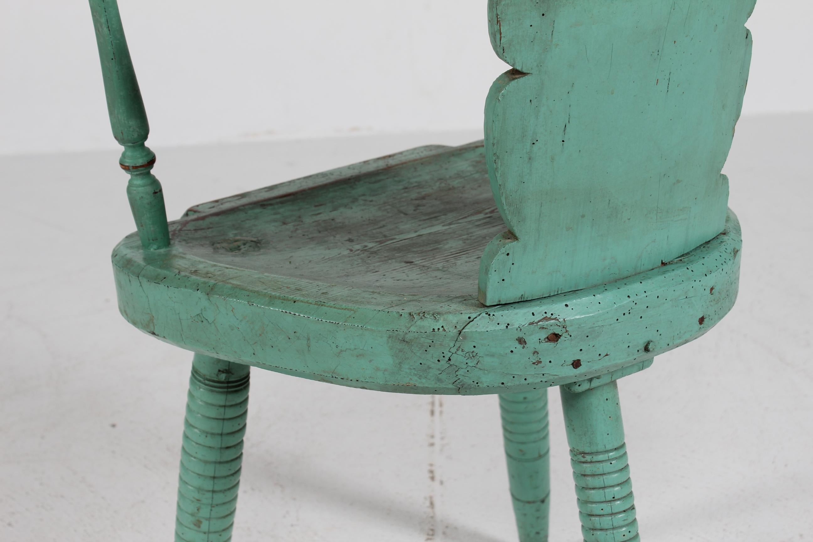 Sillón Sueco Antiguo Único de Madera Maciza con Pintura Verdigris Años 1850 en venta 3