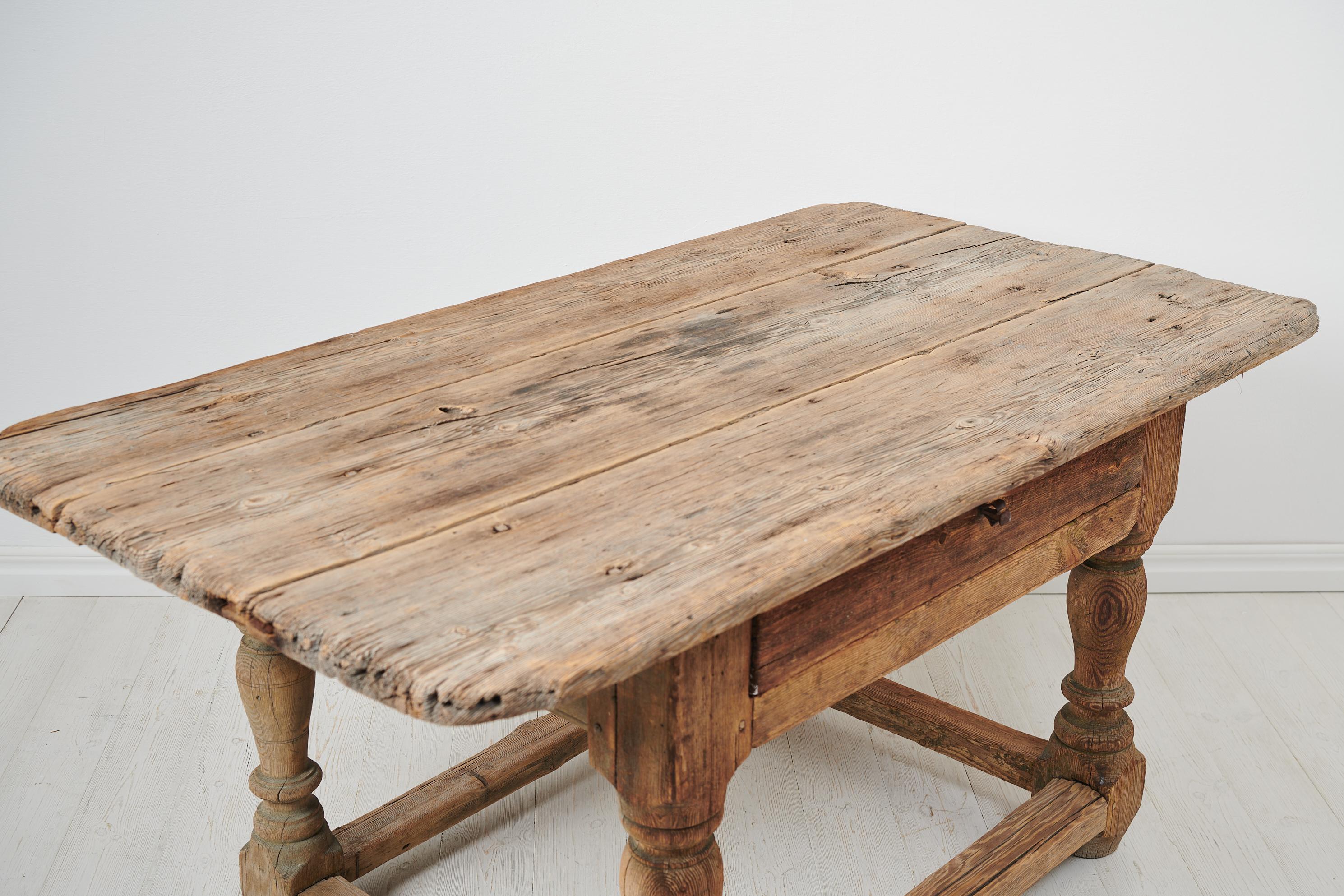 XVIIIe siècle Table baroque suédoise ancienne unique et rare en vente