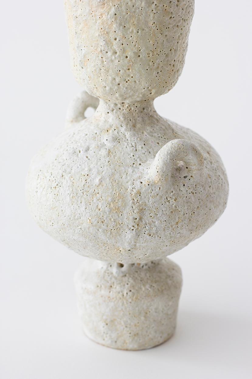 Unique Áptera 3 Stoneware Vase by Raquel Vidal and Pedro Paz In New Condition In Geneve, CH