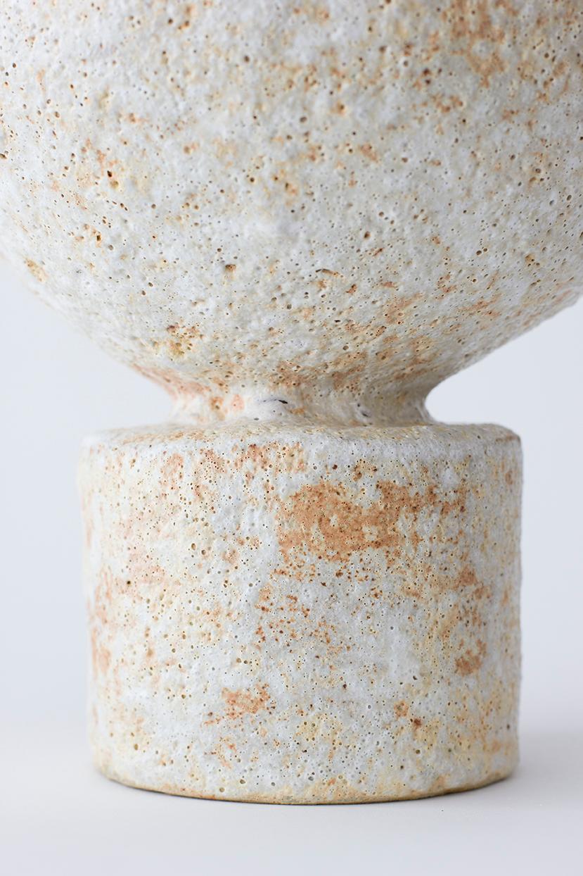 Glazed Unique Áptera 4 Stoneware Vase by Raquel Vidal and Pedro Paz For Sale