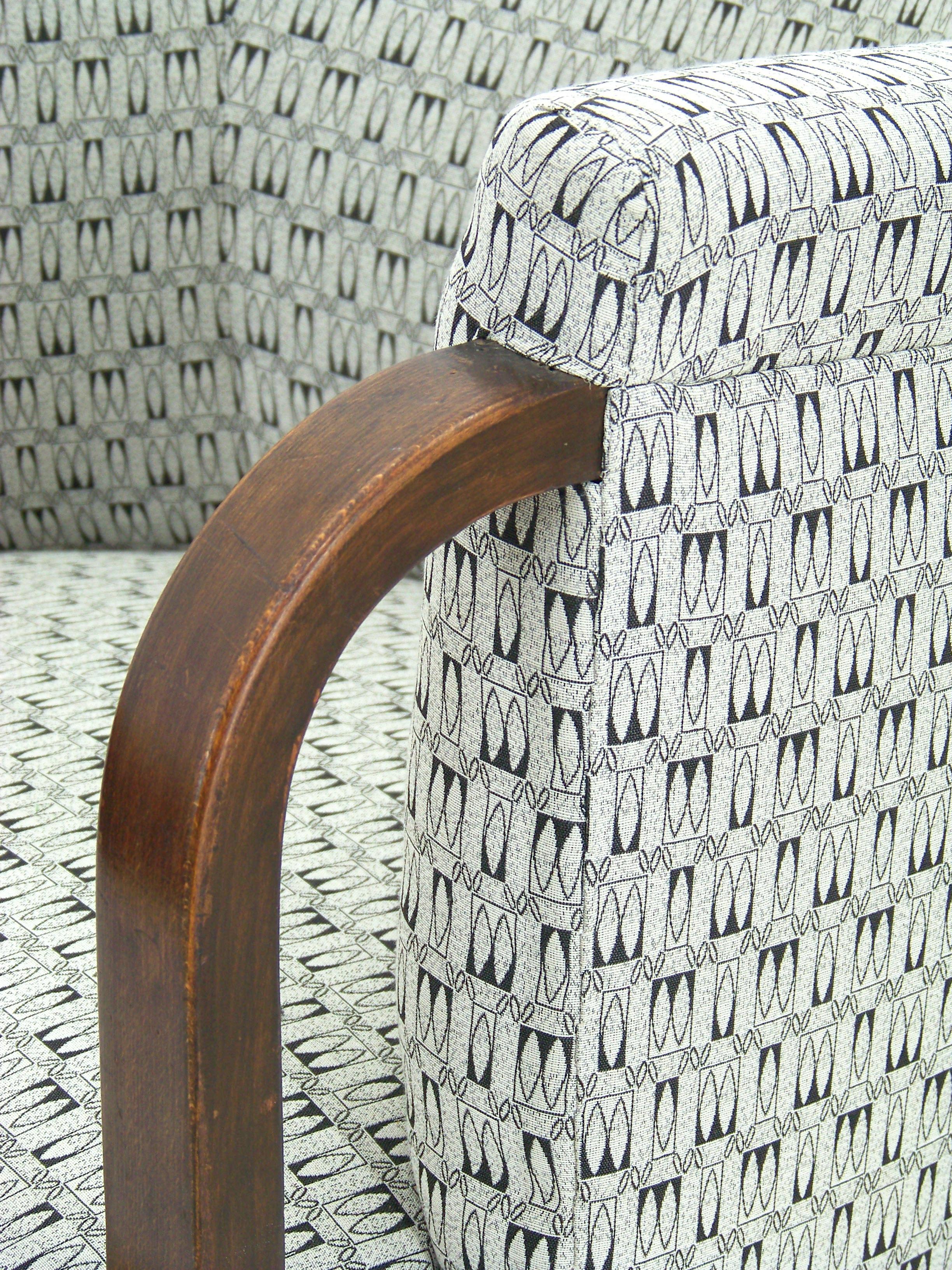 Unique Armchair Thonet B 1045, since 1938 In Good Condition For Sale In Praha, CZ